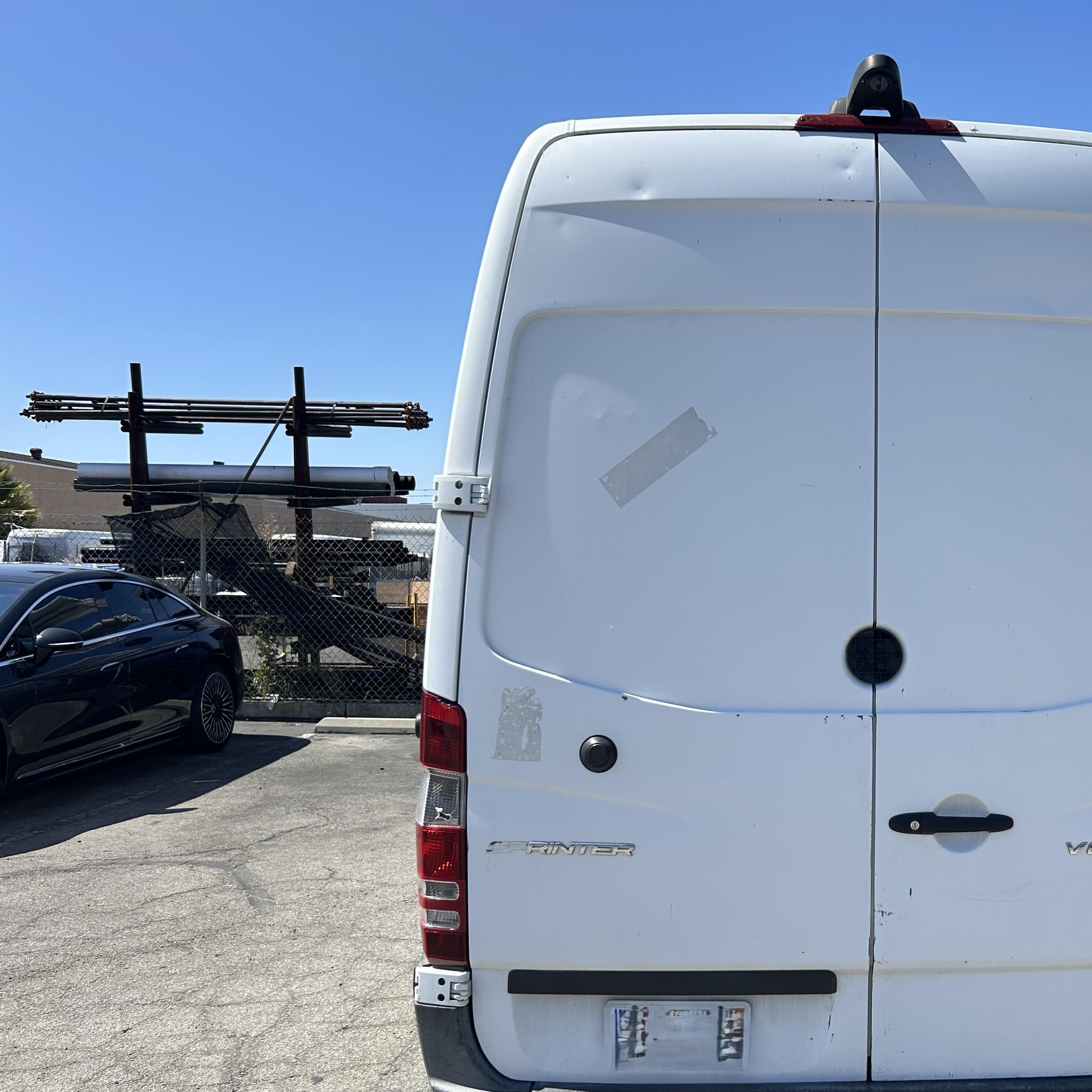 2015 Mercedes-benz Sprinter 2500 High Roof White vin: WD3PE8CC9F5990303