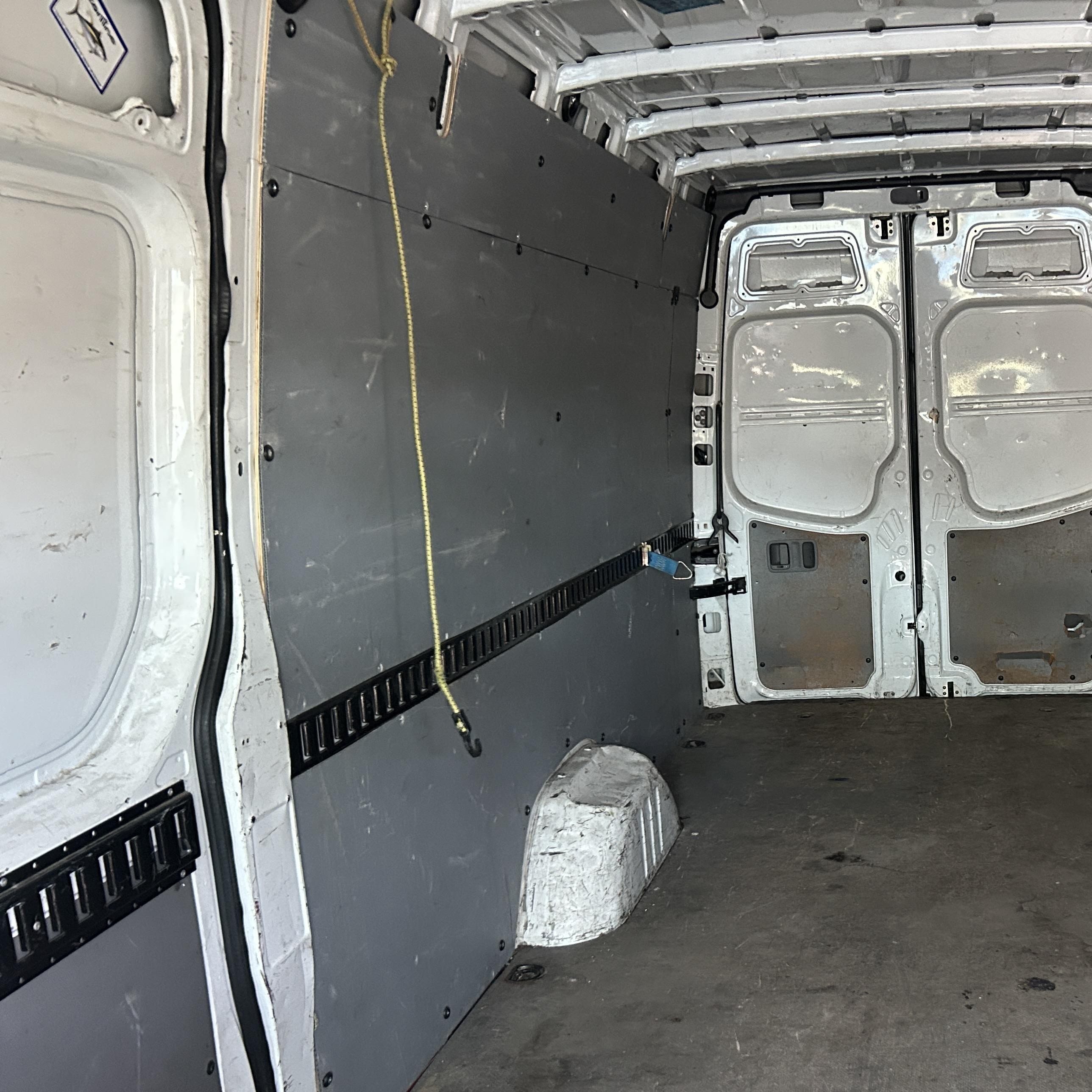 2015 Mercedes-benz Sprinter 2500 High Roof White vin: WD3PE8CC9F5990303