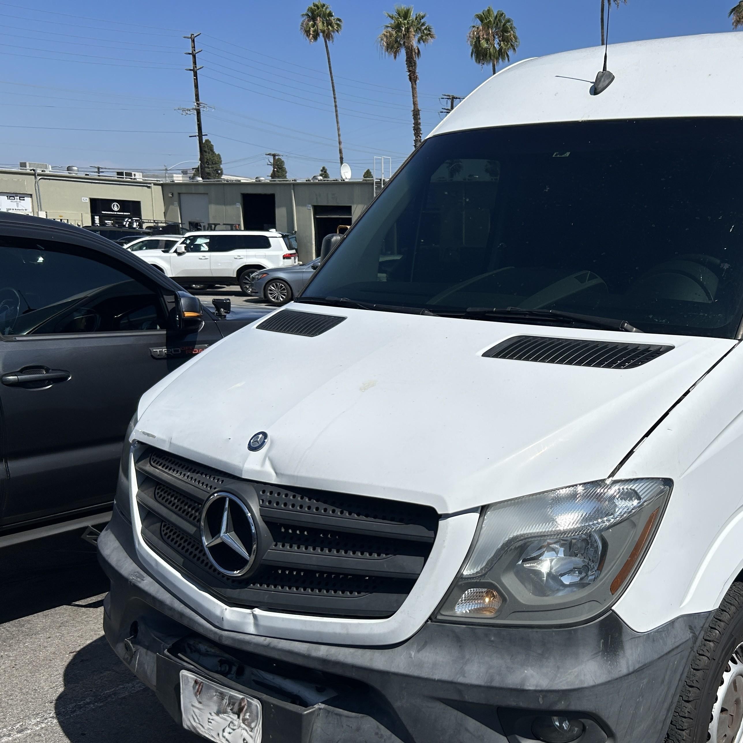 2015 Mercedes-benz Sprinter 2500 High Roof White vin: WD3PE8CC9F5990303