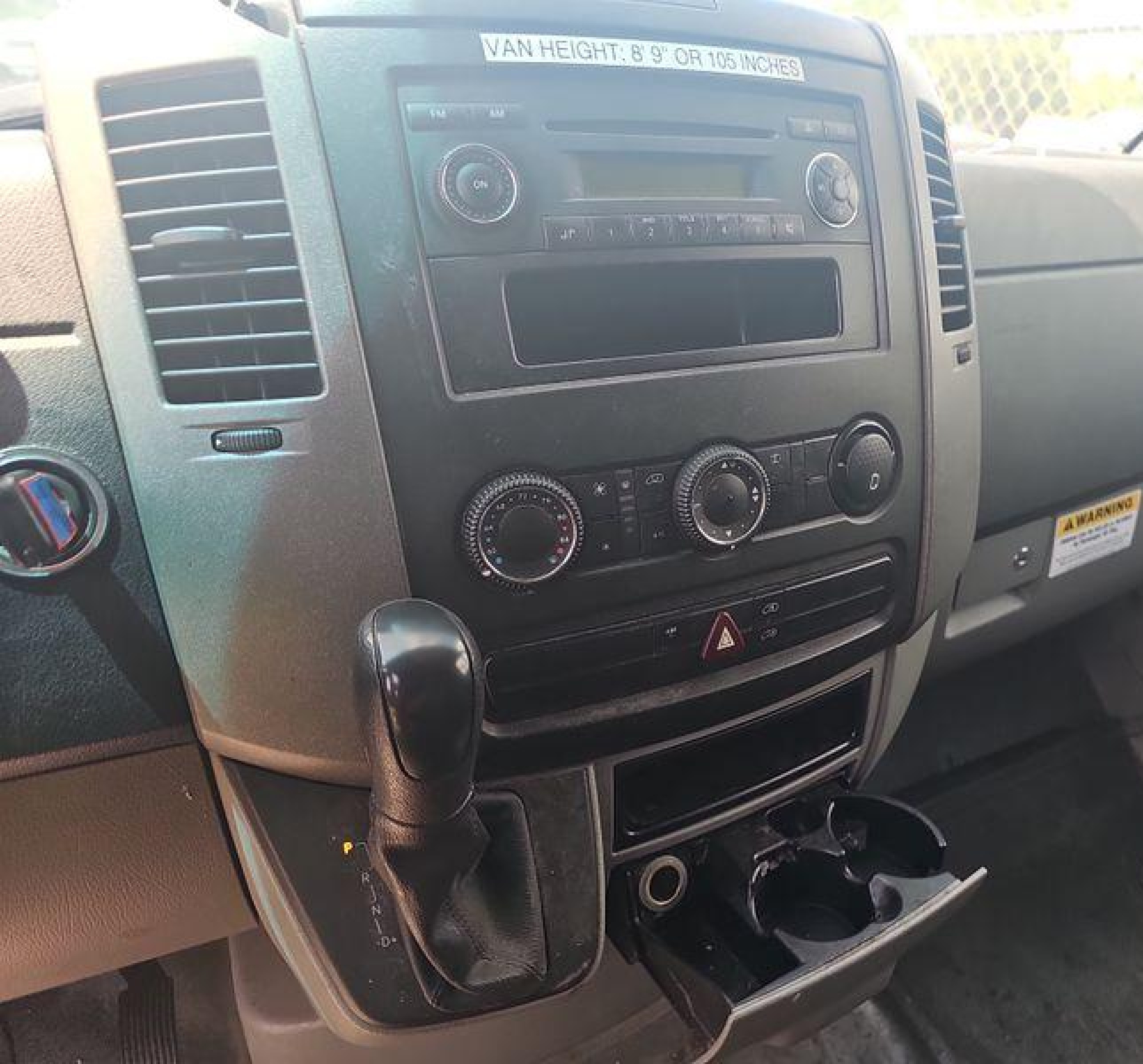 2010 Mercedes-benz Sprinter 2500 White vin: WD3PE8CCXA5481586