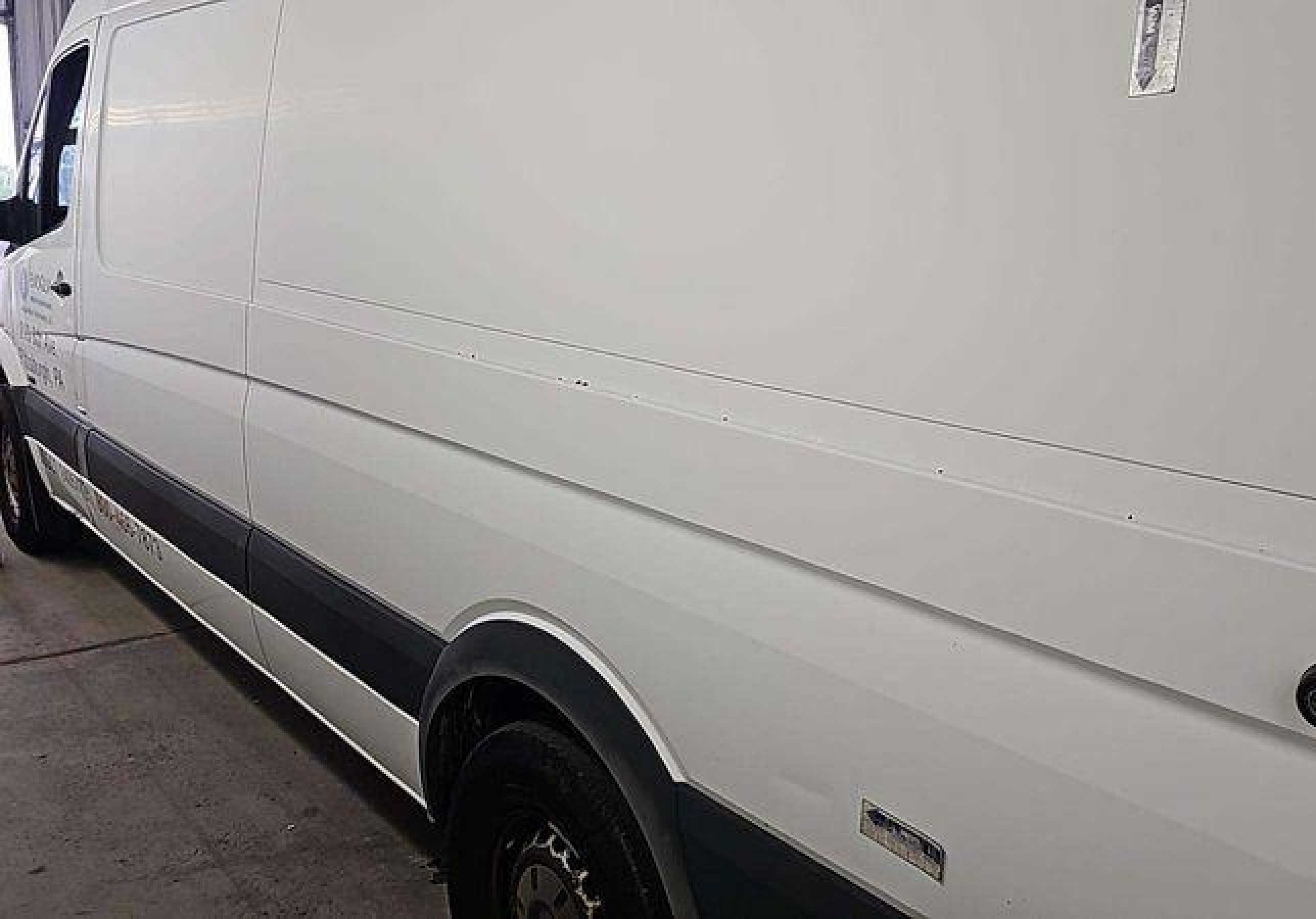 2010 Mercedes-benz Sprinter Van 2500 High Roof White vin: WD3PE8CCXA5481586