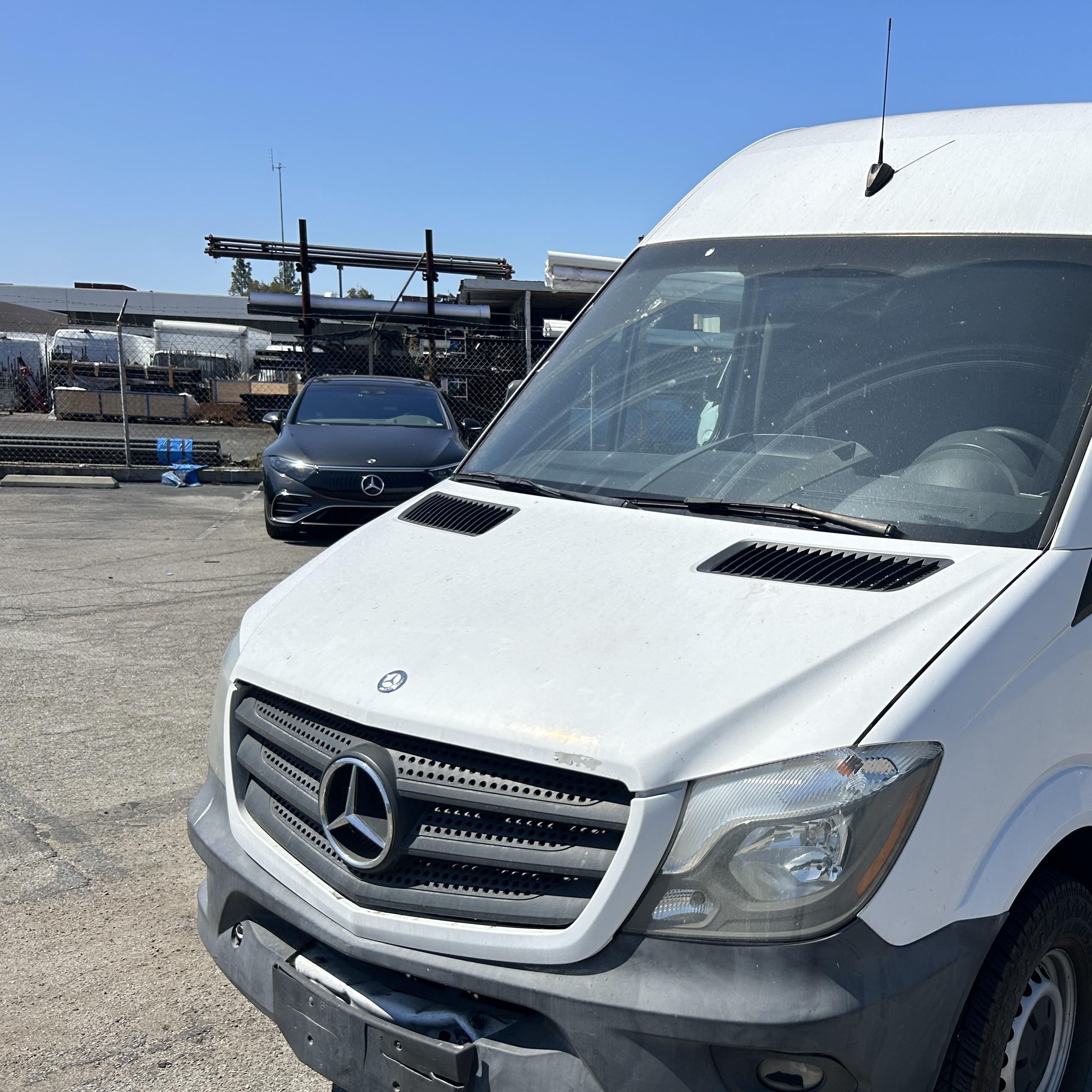 2015 Mercedes-benz Sprinter 2500 High Roof White vin: WD3PE8CCXFP129443