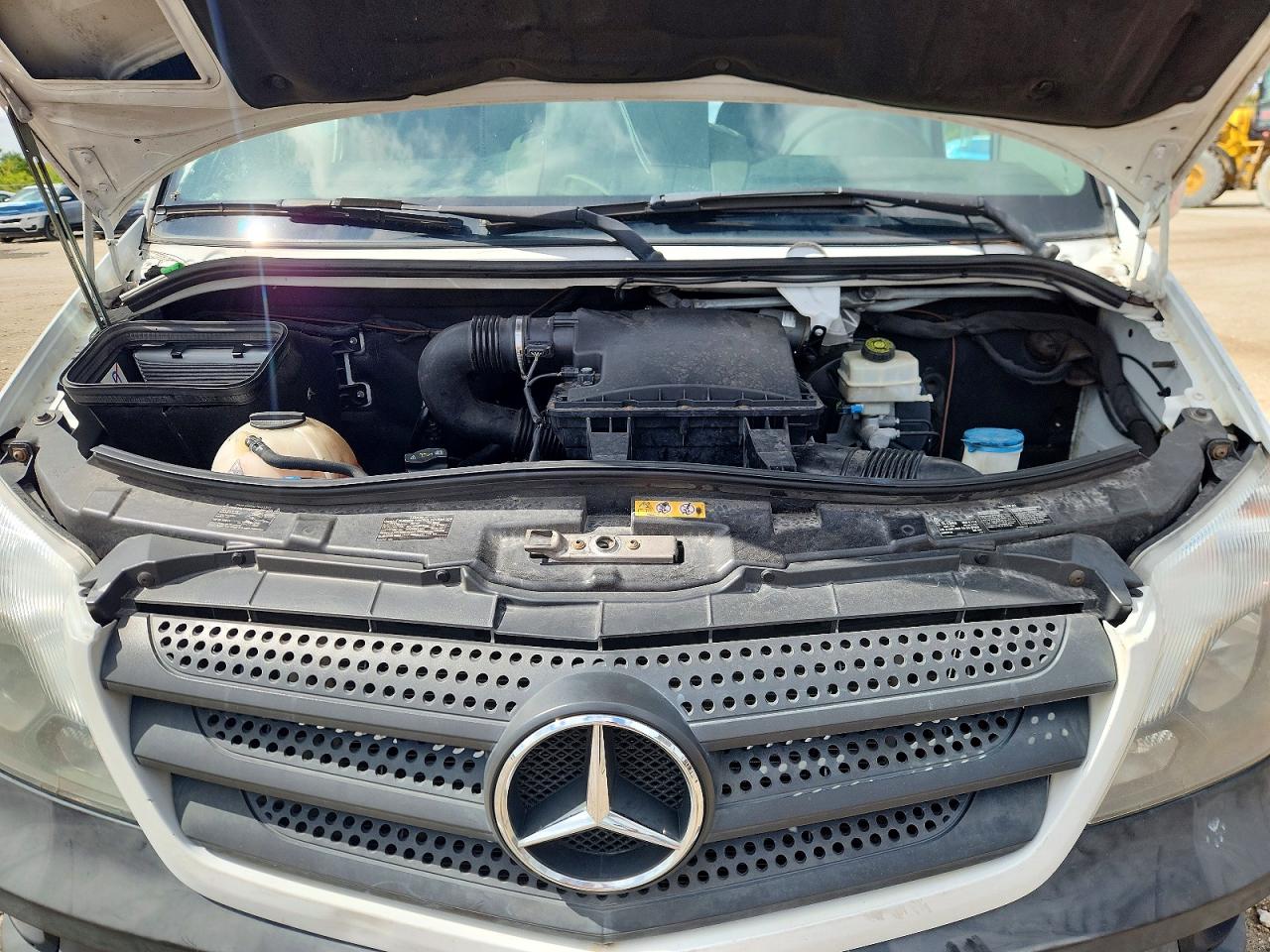 2017 Mercedes-benz Sprinter 2500 Белый vin: WD3PE8CD7HP559099
