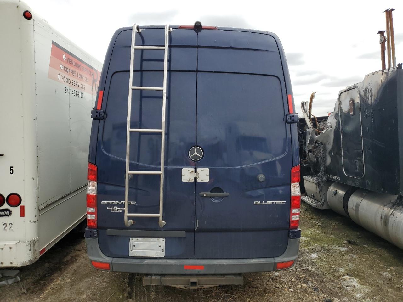 2015 Mercedes-benz Sprinter 2500 Blue vin: WD3PE8DC3F5954640