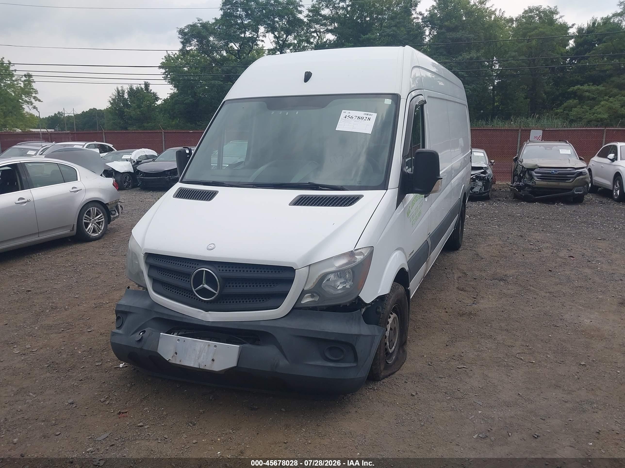 2014 Mercedes-benz Sprinter 2500 High Roof White vin: WD3PE8DC4E5910550