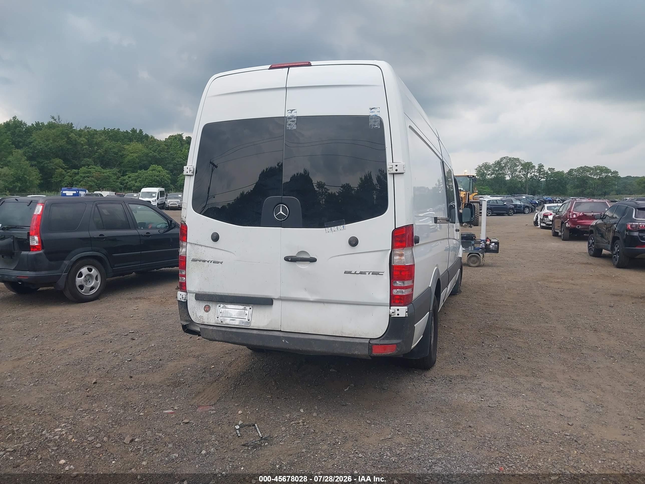2014 Mercedes-benz Sprinter 2500 High Roof White vin: WD3PE8DC4E5910550