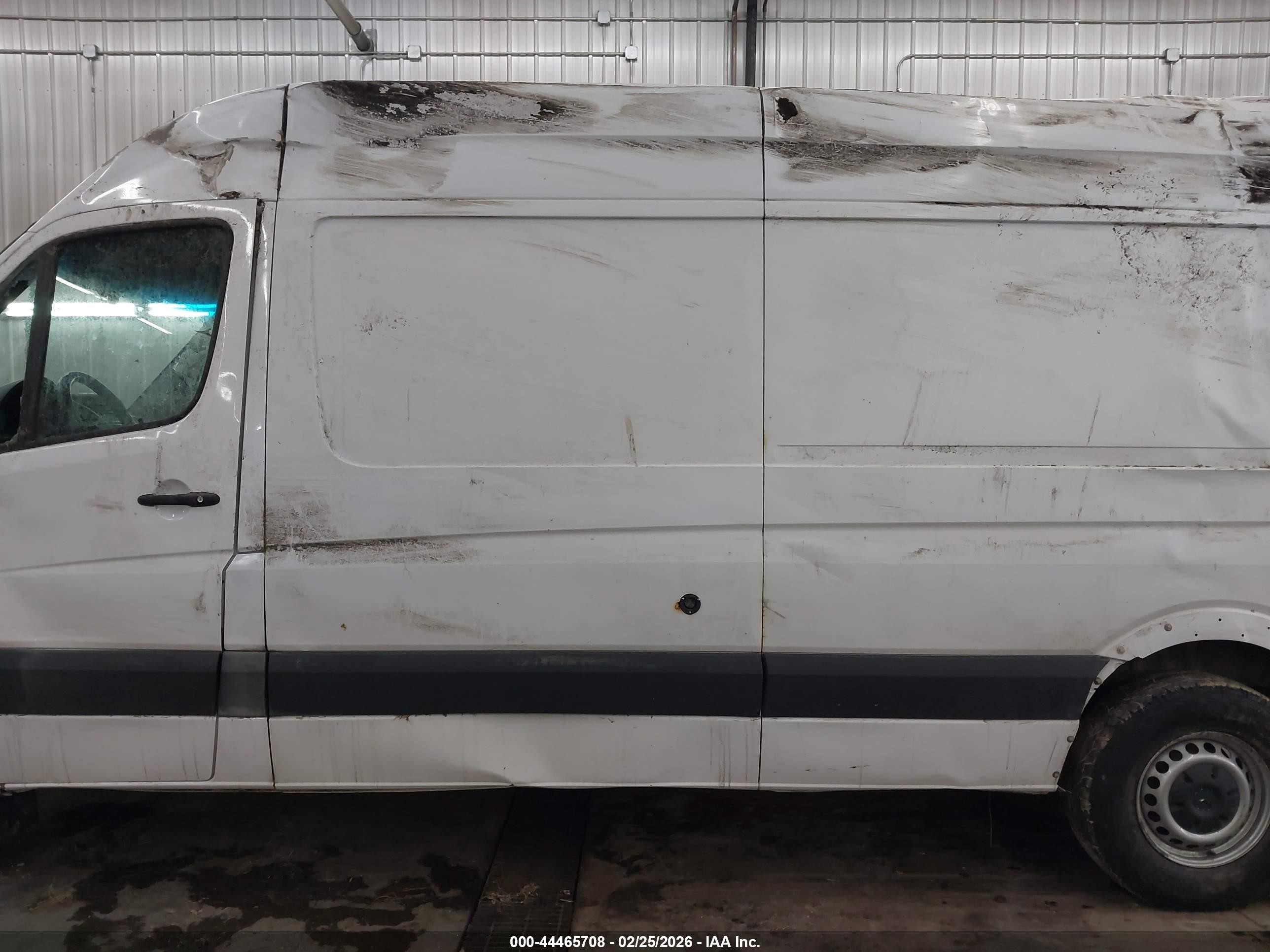 2015 Mercedes-benz Sprinter 2500 High Roof Белый vin: WD3PE8DC6F5960481