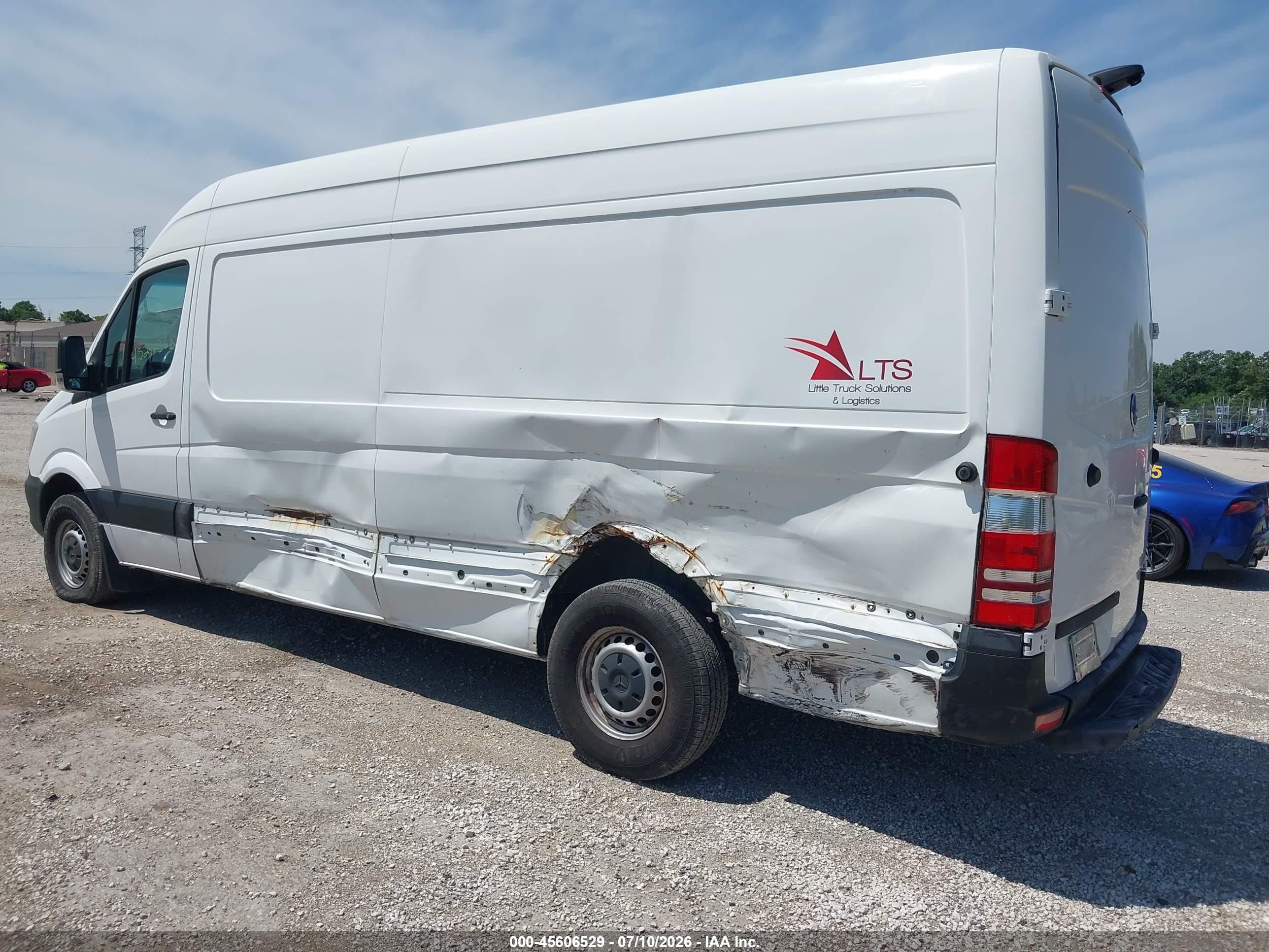 2015 Mercedes-benz Sprinter 2500 High Roof White vin: WD3PE8DC9F5954643