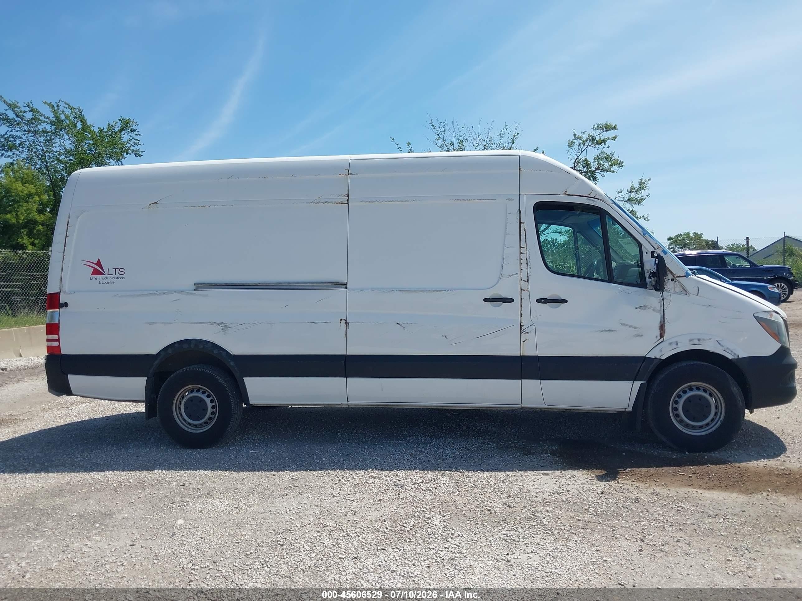2015 Mercedes-benz Sprinter 2500 High Roof White vin: WD3PE8DC9F5954643