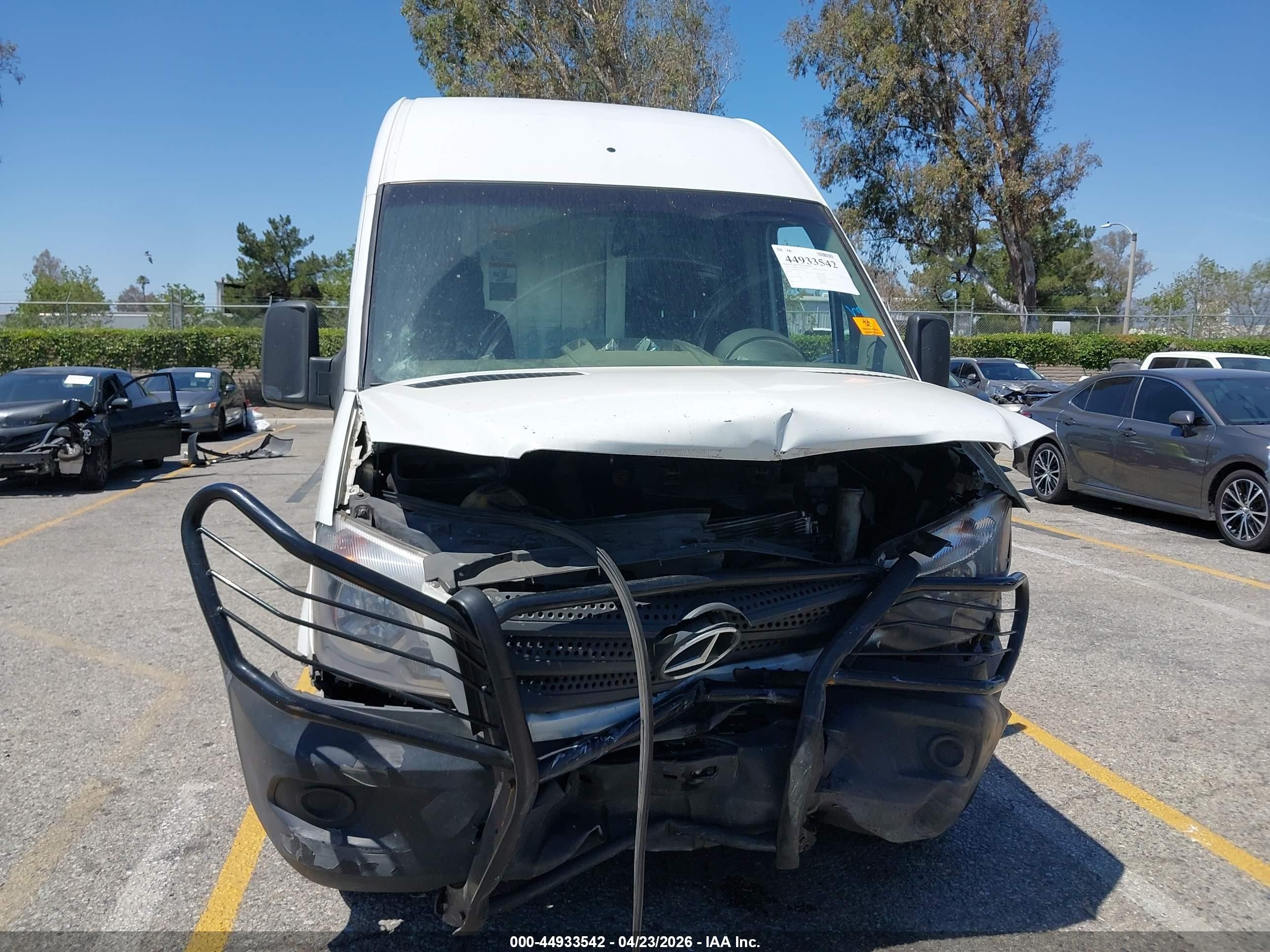 2014 Mercedes-benz Sprinter 2500 High Roof Белый vin: WD3PE8DE2E5902240
