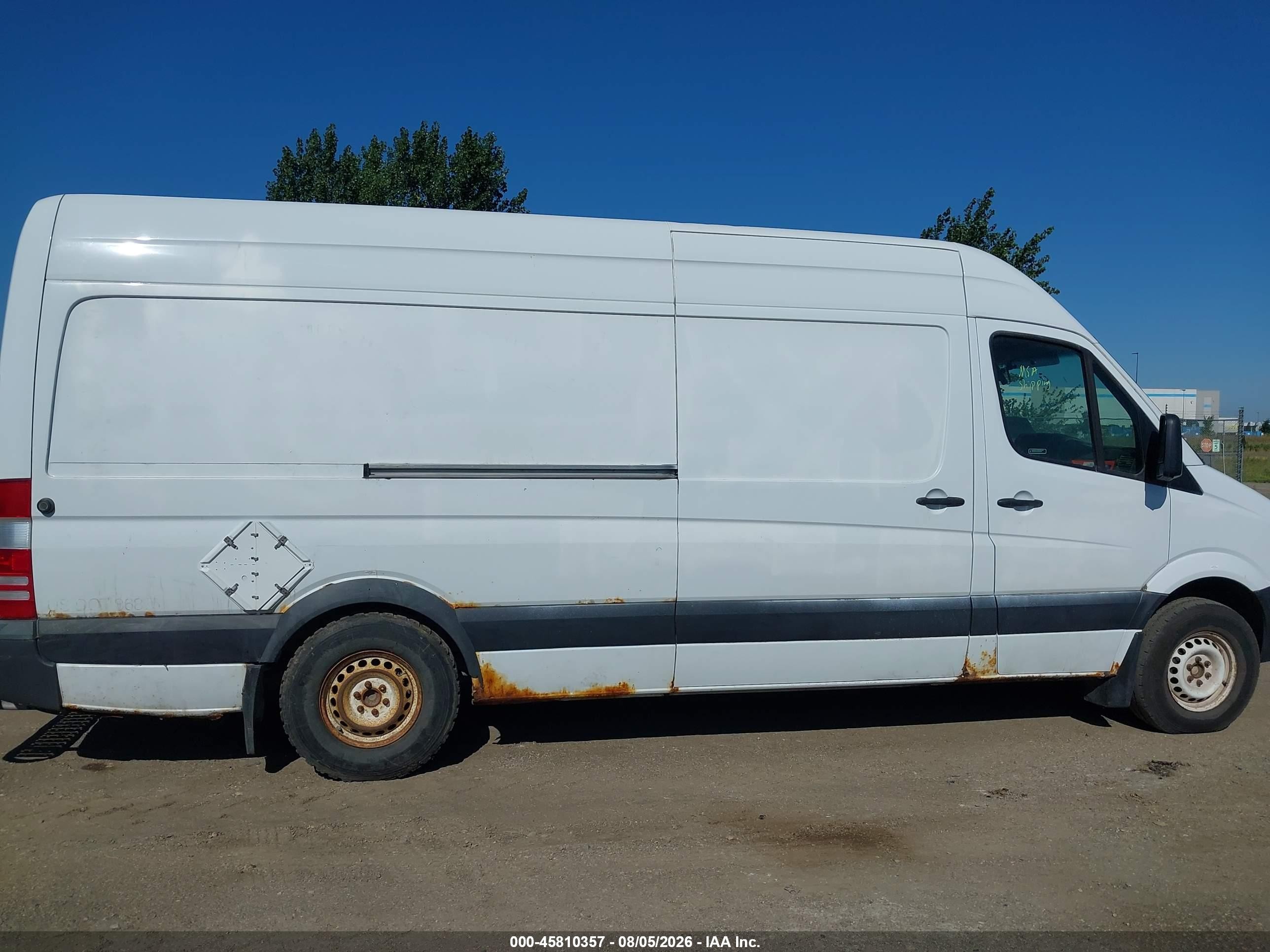 2014 Mercedes-benz Sprinter 2500 High Roof Белый vin: WD3PE8DE5E5899172