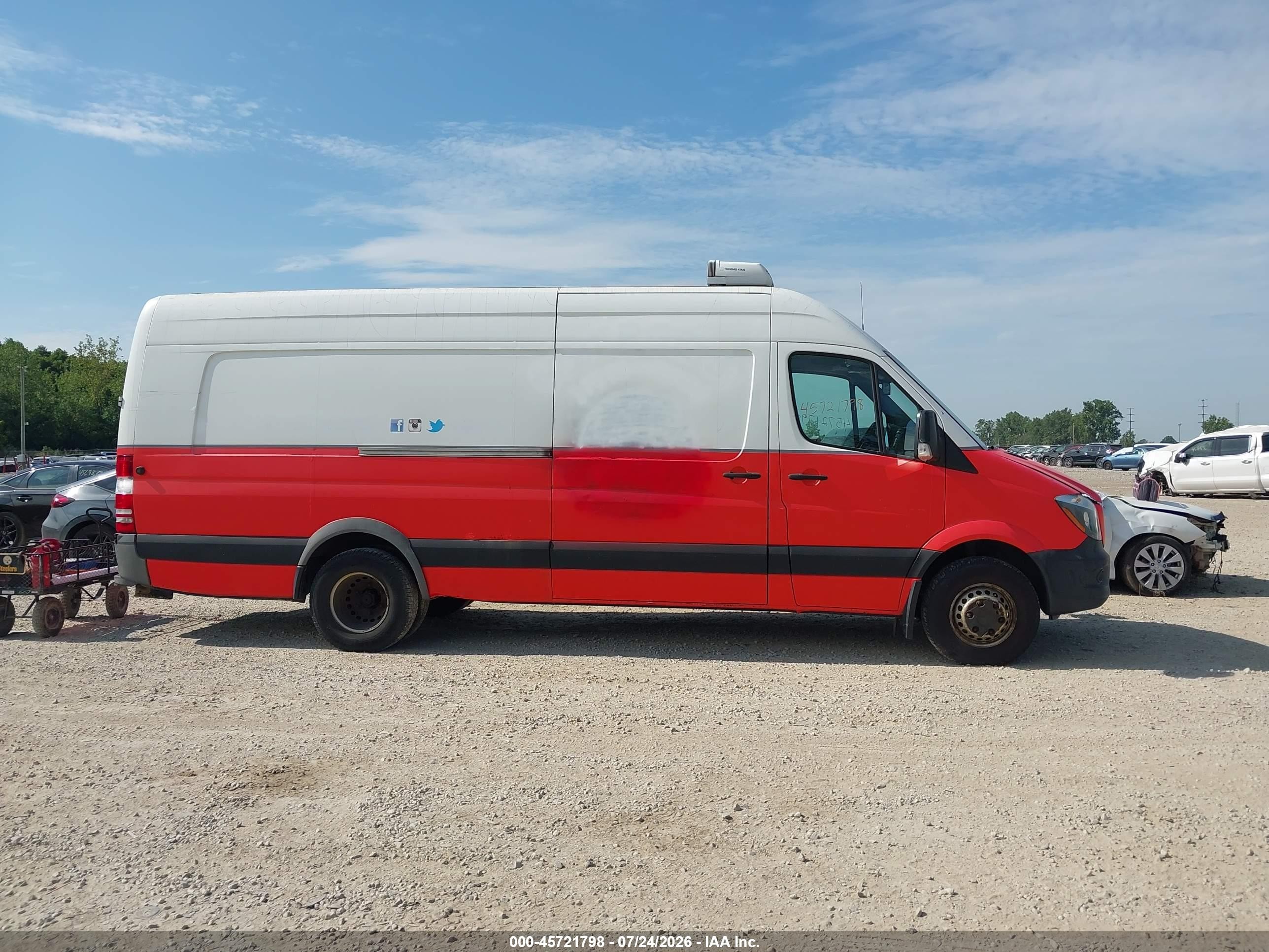 2015 Mercedes-benz Sprinter 3500 High  Roof White vin: WD3PF1CC2FP138965