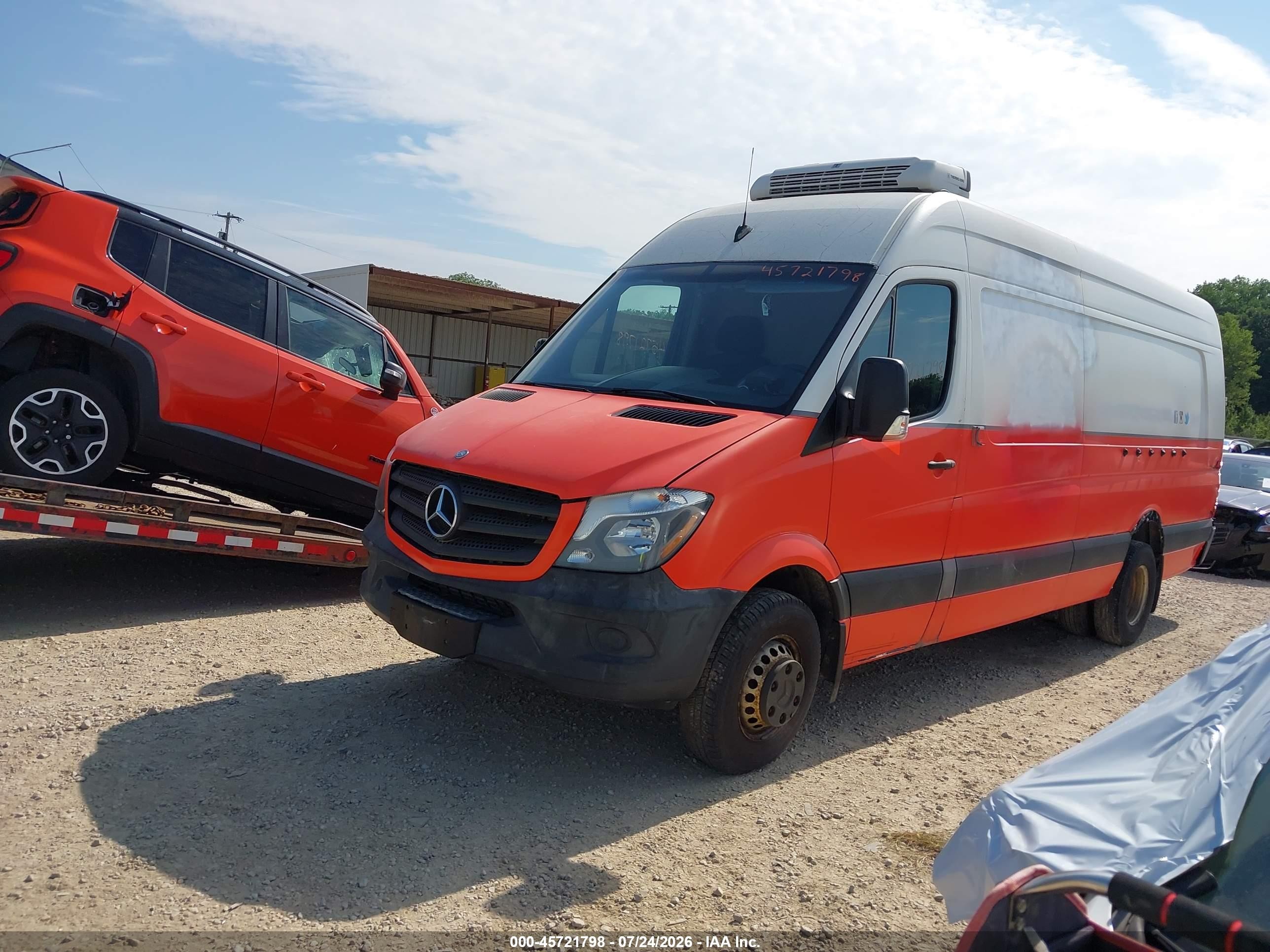 2015 Mercedes-benz Sprinter 3500 High  Roof White vin: WD3PF1CC2FP138965