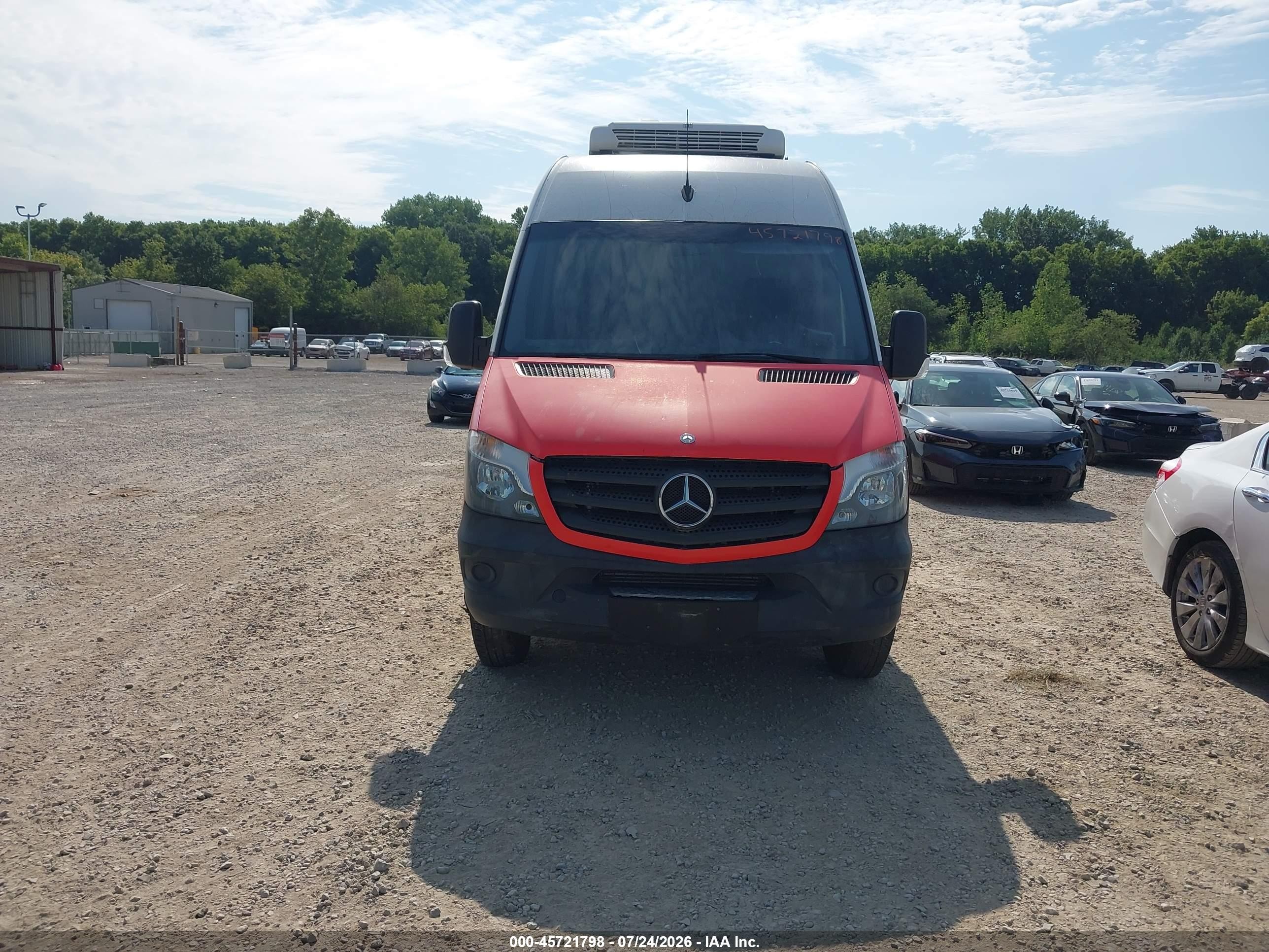 2015 Mercedes-benz Sprinter 3500 High  Roof White vin: WD3PF1CC2FP138965