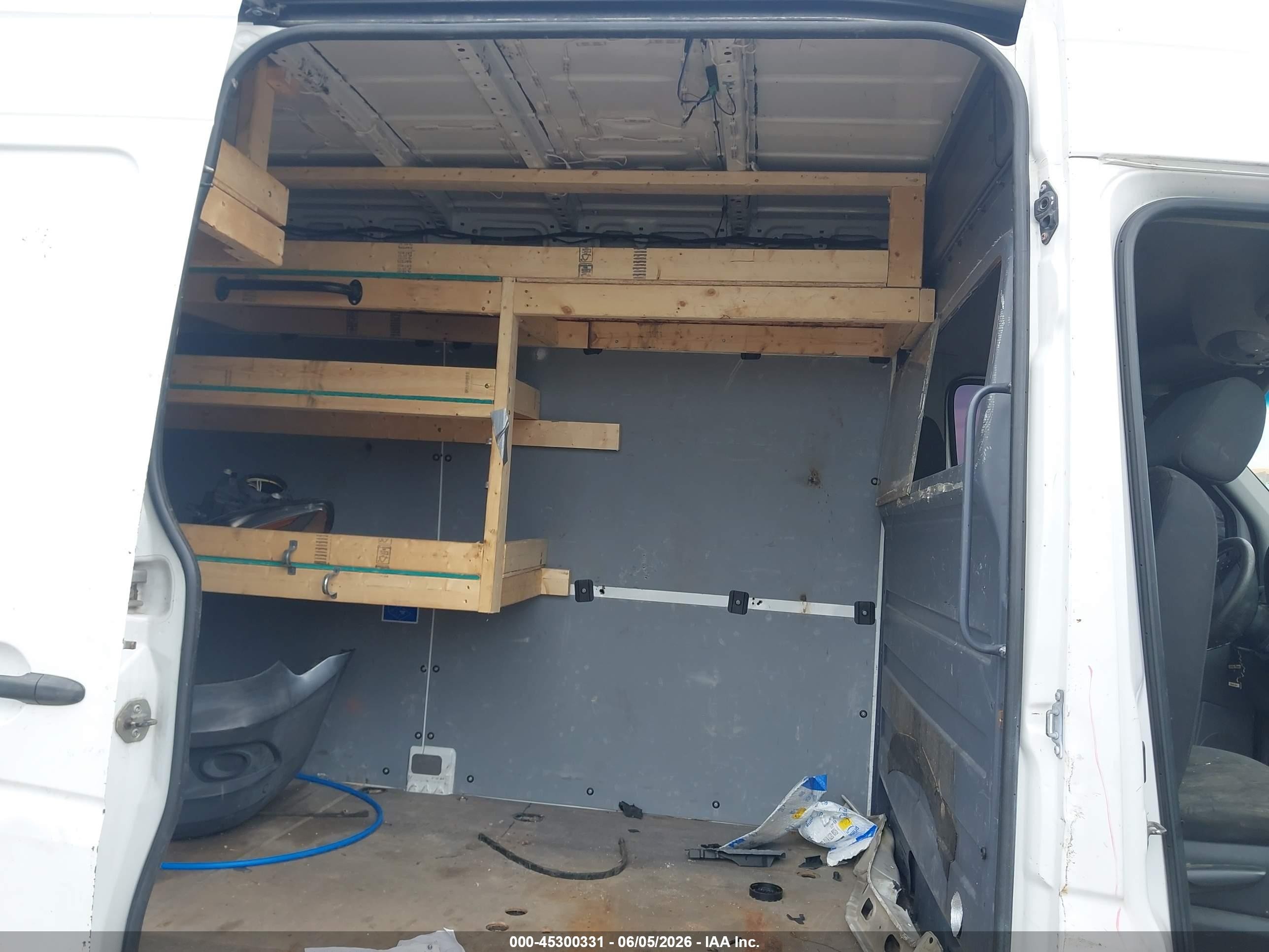 2015 Mercedes-benz Sprinter 3500 High  Roof White vin: WD3PF1DC1FP128815