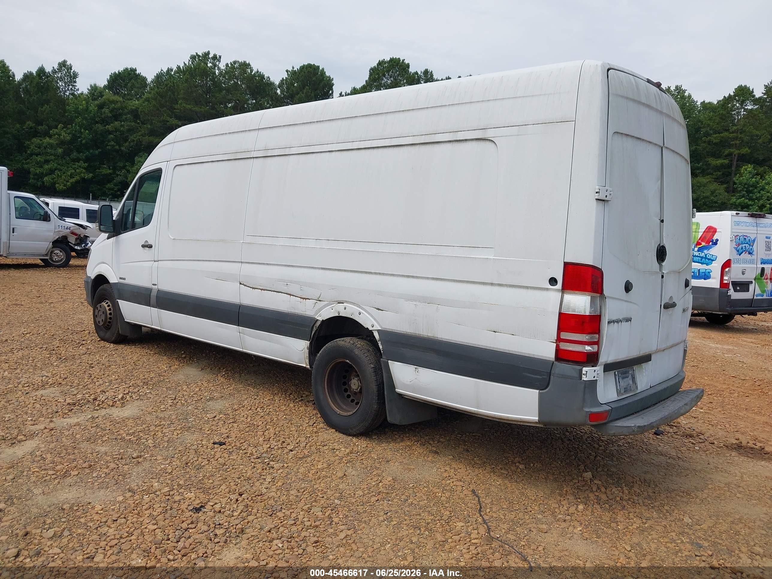 2015 Mercedes-benz Sprinter 3500 High  Roof White vin: WD3PF1DC7F5964804