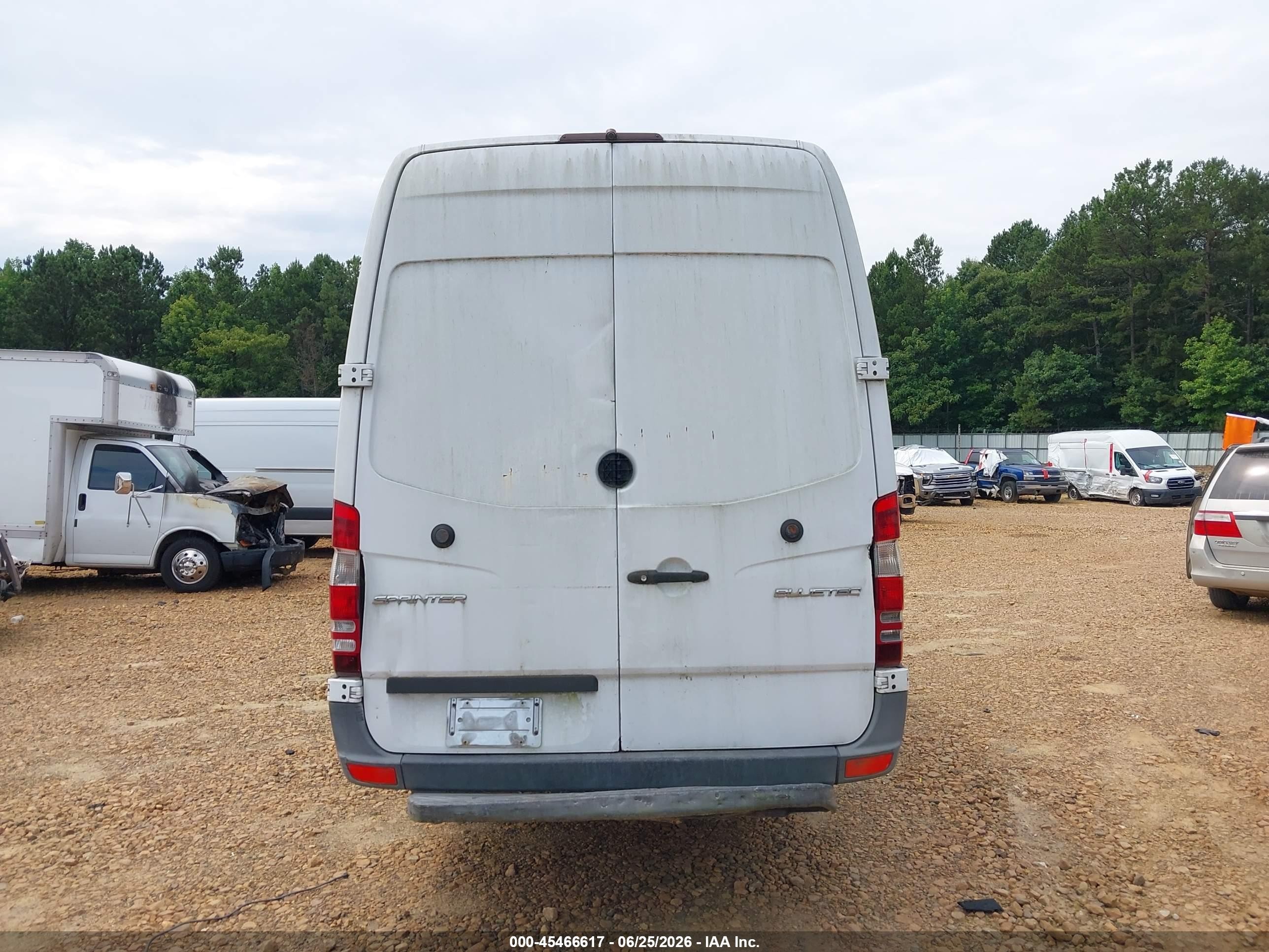 2015 Mercedes-benz Sprinter 3500 High  Roof White vin: WD3PF1DC7F5964804