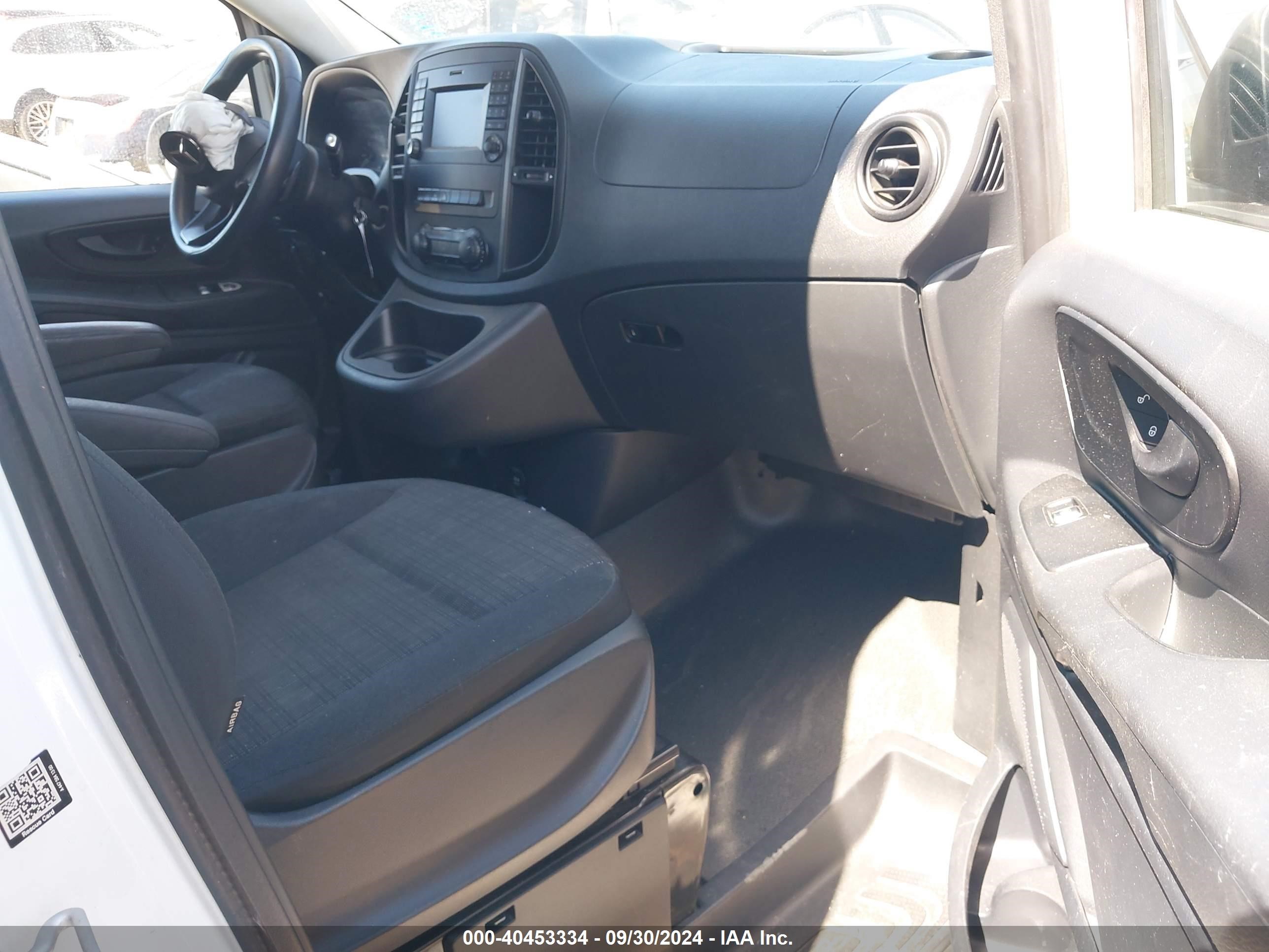 2017 Mercedes-benz Metris   White vin: WD3PG2EA3H3252899