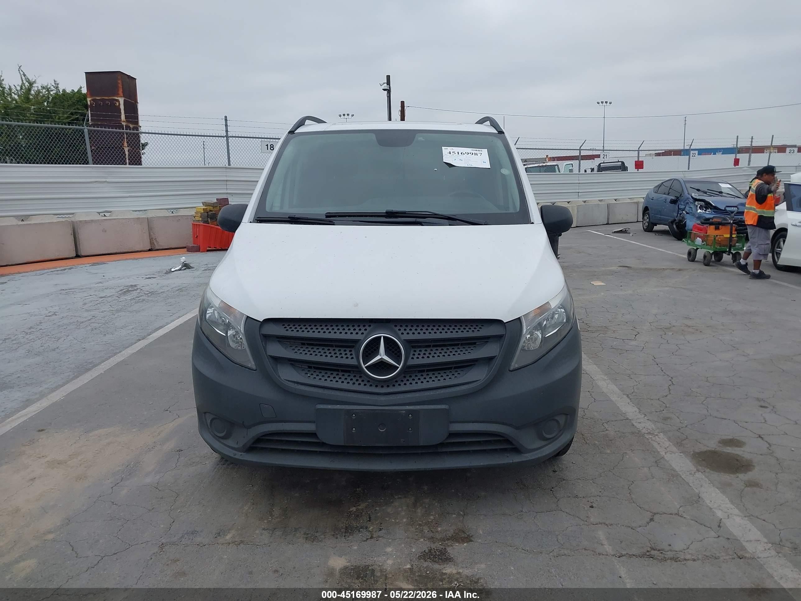 2016 Mercedes-benz Metris   White vin: WD3PG2EA5G3100198