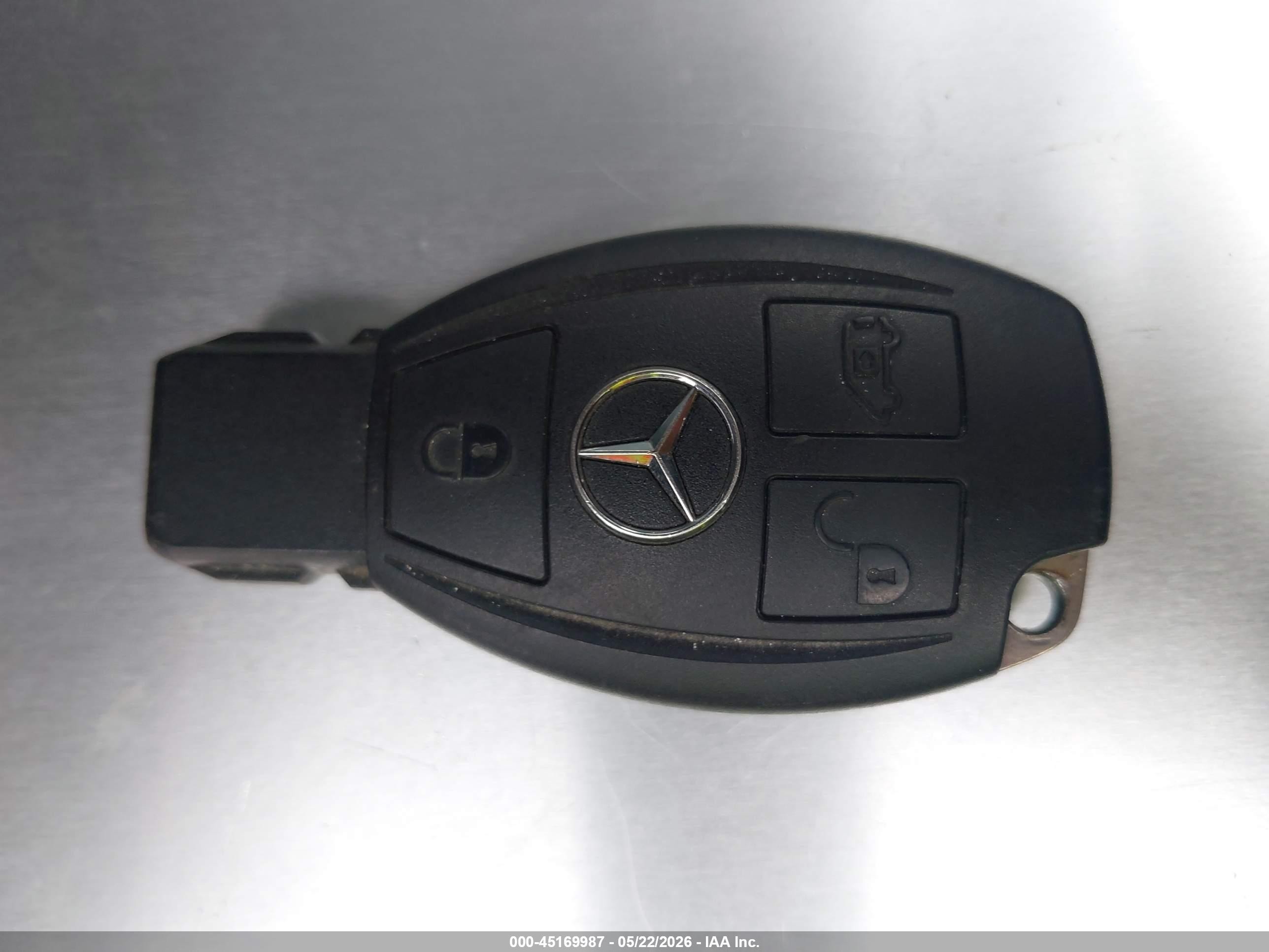 2016 Mercedes-benz Metris   White vin: WD3PG2EA5G3100198