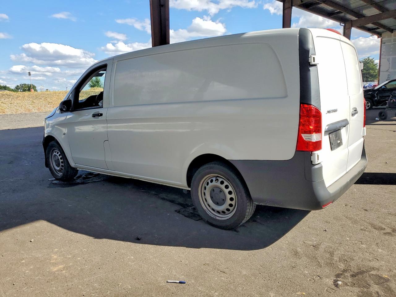 2017 Mercedes-benz Metris 447 (vs20) White vin: WD3PG2EA8H3303460