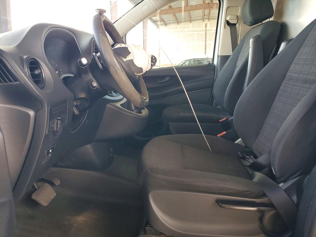 2017 Mercedes-benz Metris 447 (vs20) White vin: WD3PG2EA8H3303460