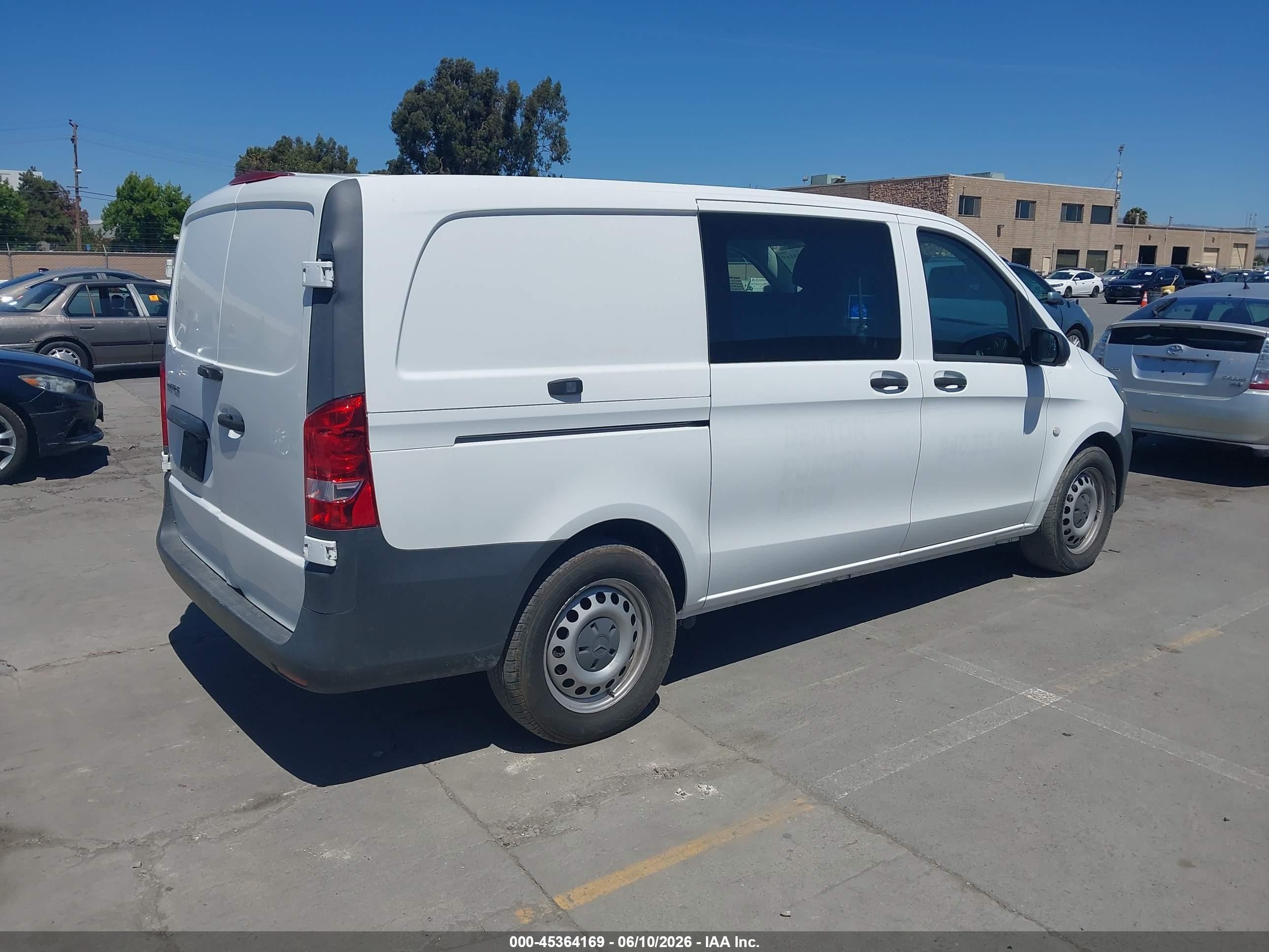 2019 Mercedes-benz Metris White vin: WD3PG2EA8K3590113
