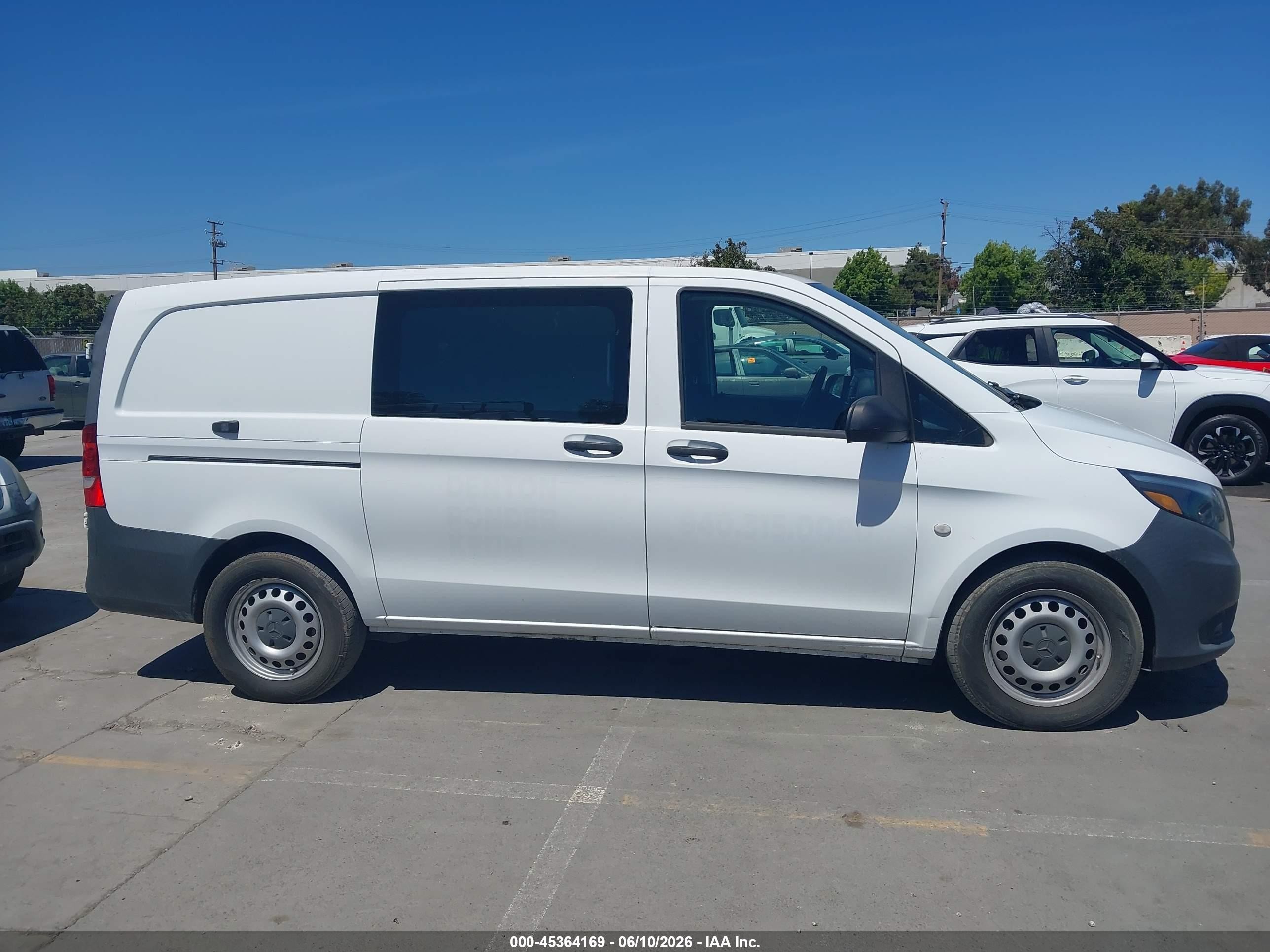 2019 Mercedes-benz Metris White vin: WD3PG2EA8K3590113
