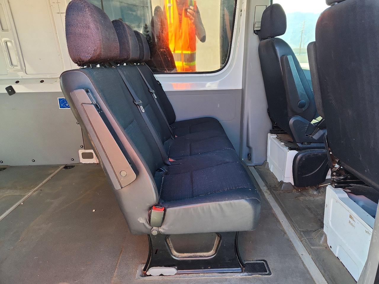 2014 Mercedes-benz Sprinter 2500 White vin: WD4PE8CC9E5859124