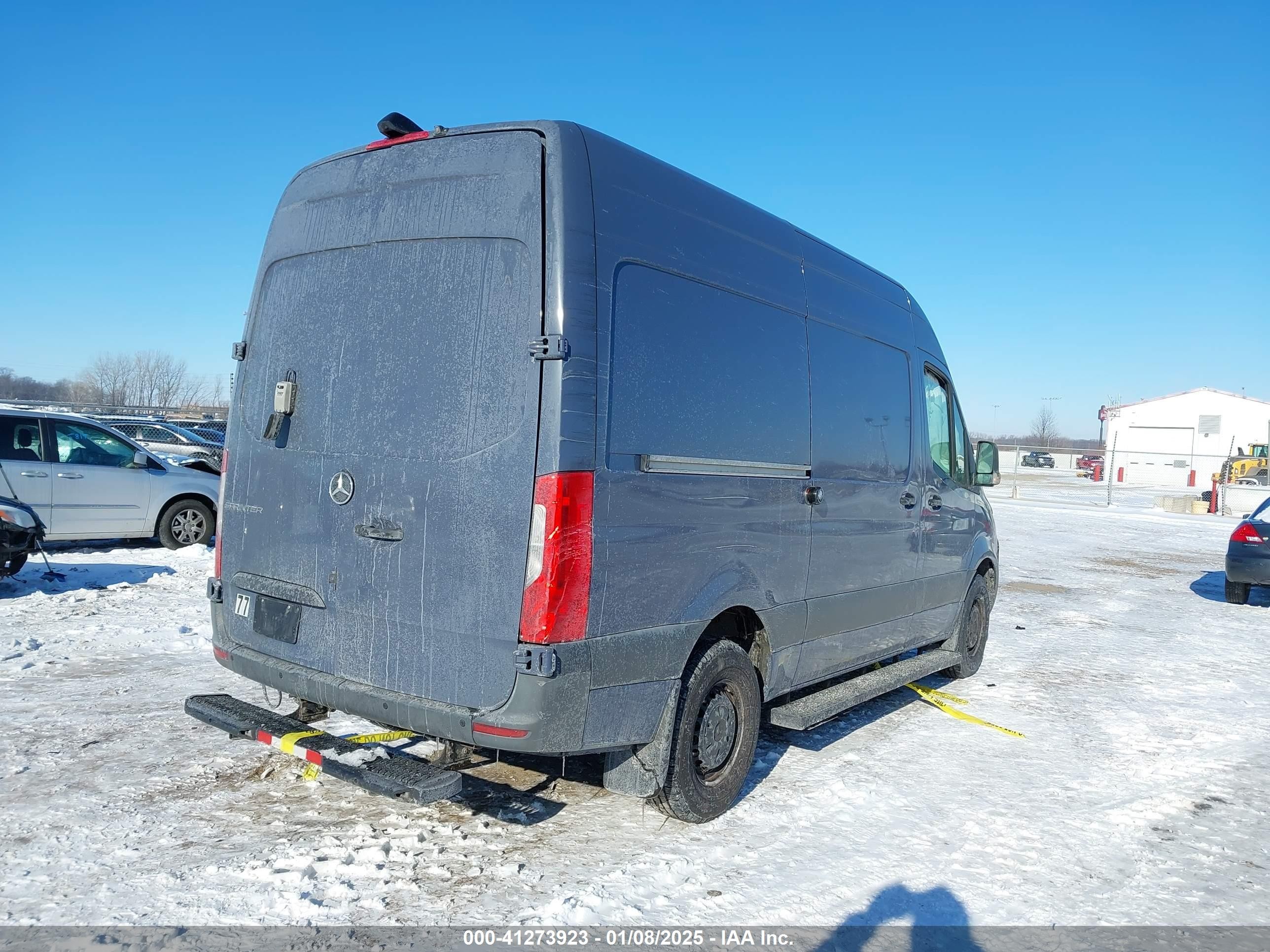 2019 Mercedes-benz Sprinter 2500 High Roof V6/standard Roof V6 Blue vin: WD4PF0CD5KP047777