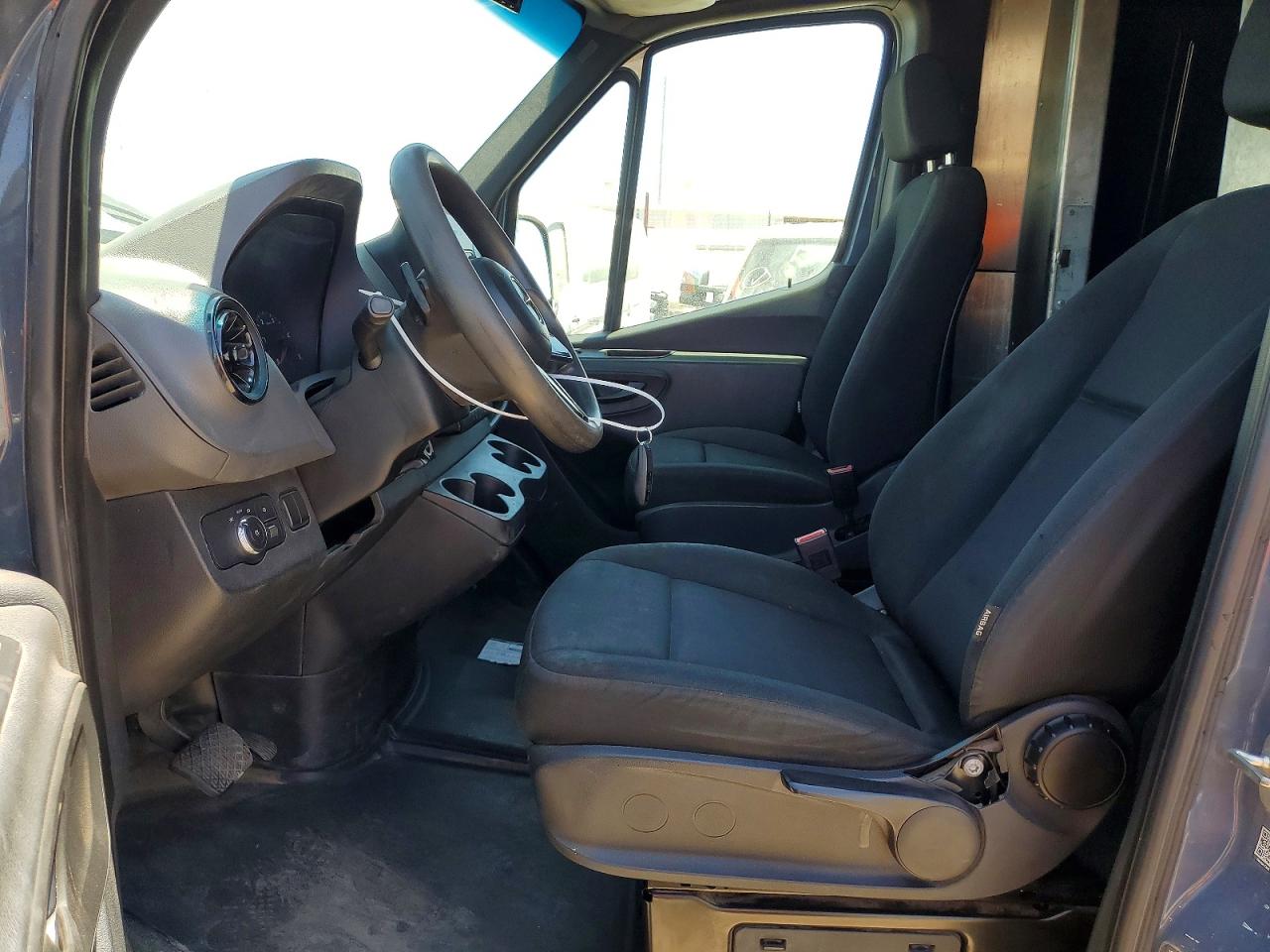 2019 Mercedes-benz Sprinter 2500 Зеленый vin: WD4PF1CD6KP139602
