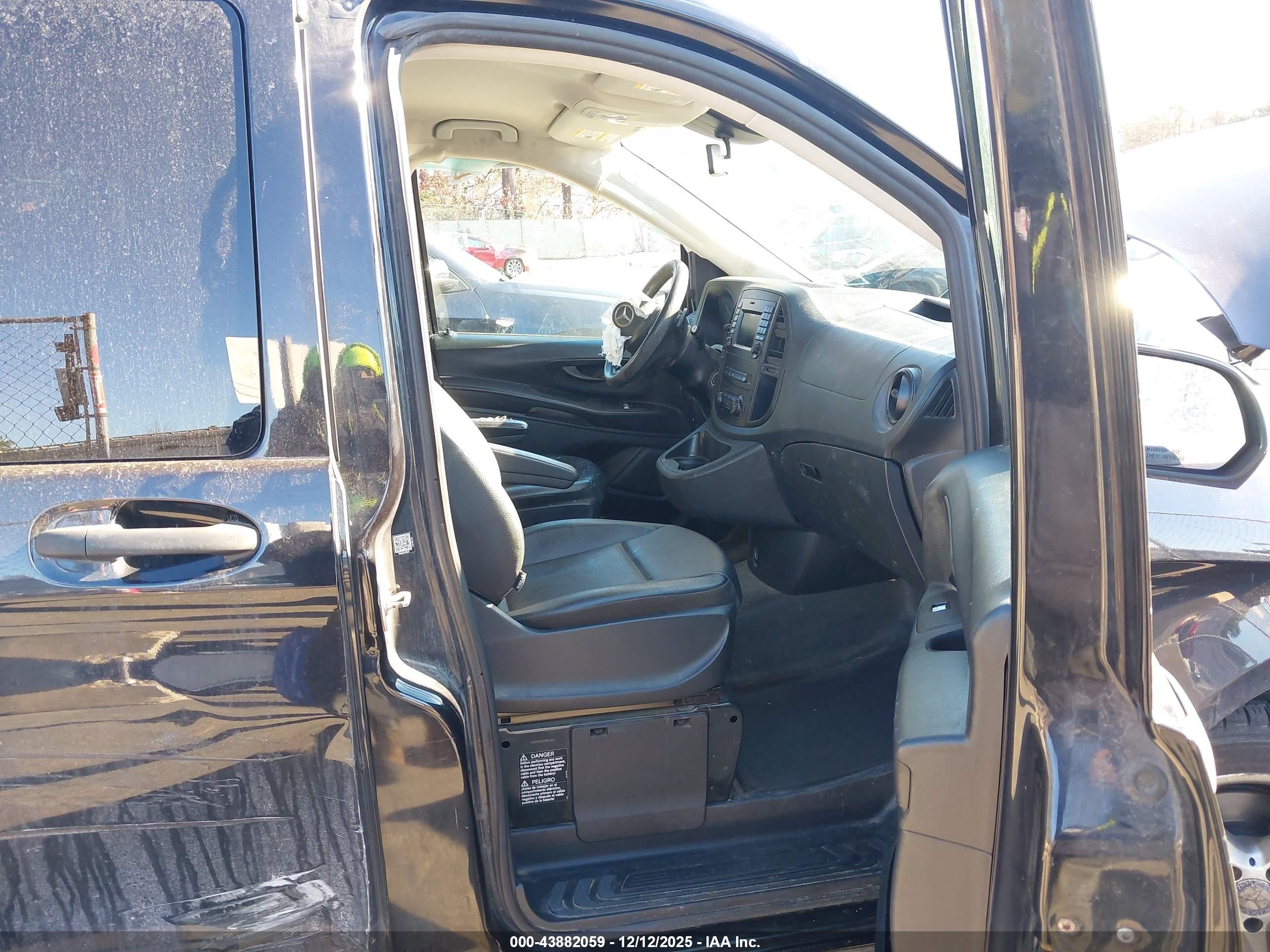 2017 Mercedes-benz Metris Black vin: WD4PG2EE0H3266404