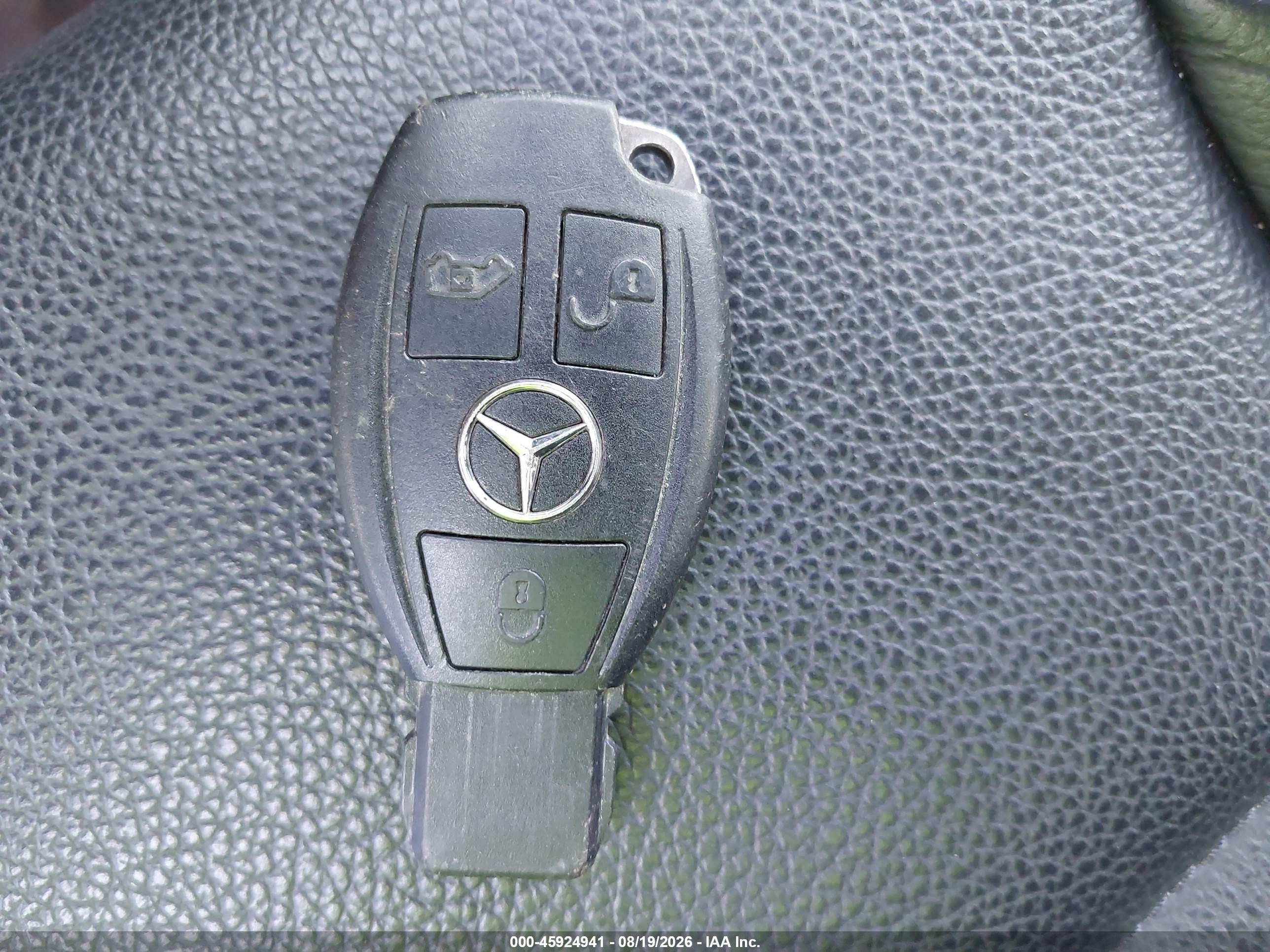 2018 Mercedes-benz Metris Серебряный vin: WD4PG2EE8J3394735
