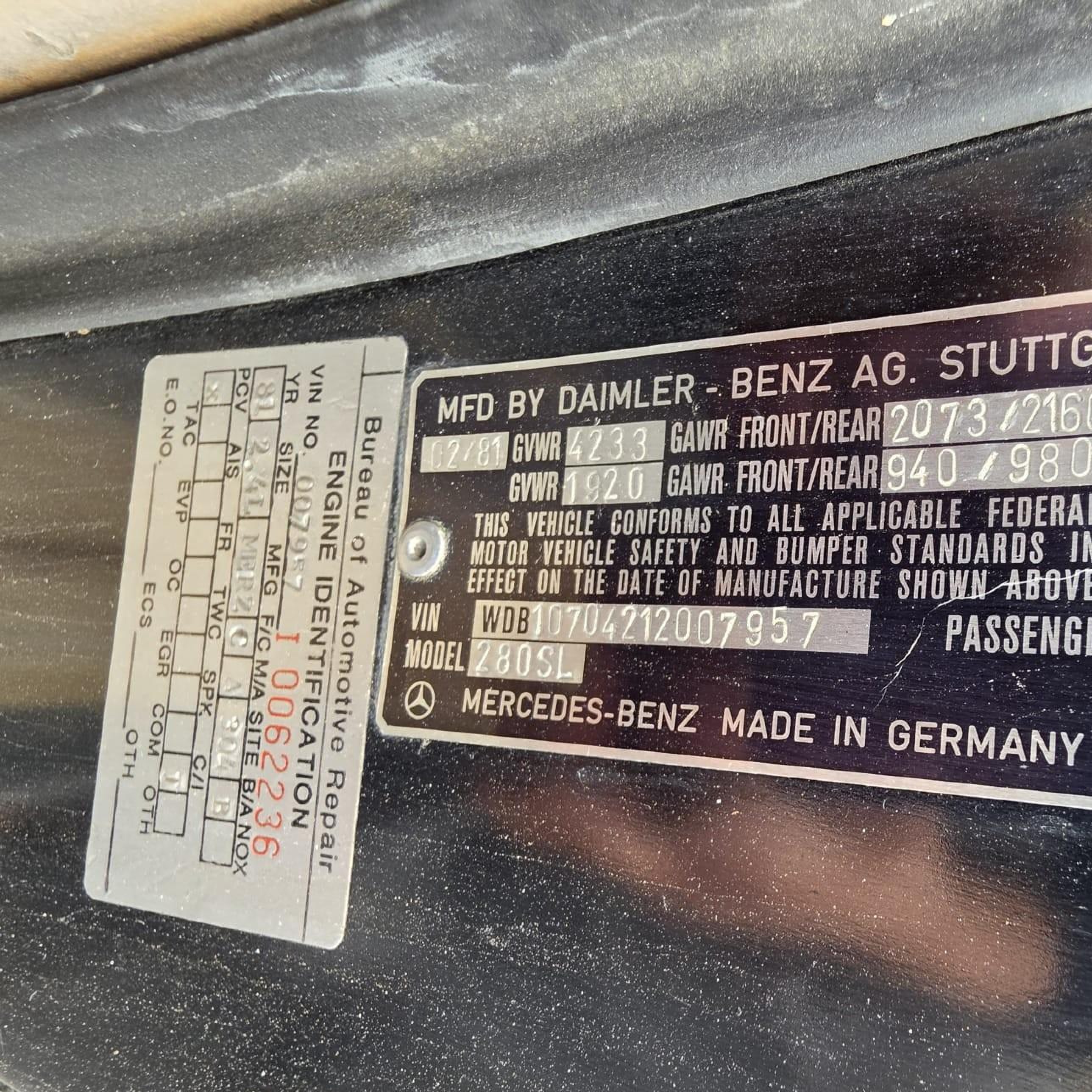 1981 Mercedes-benz 280 Series   Черный vin: WDB10704212007957