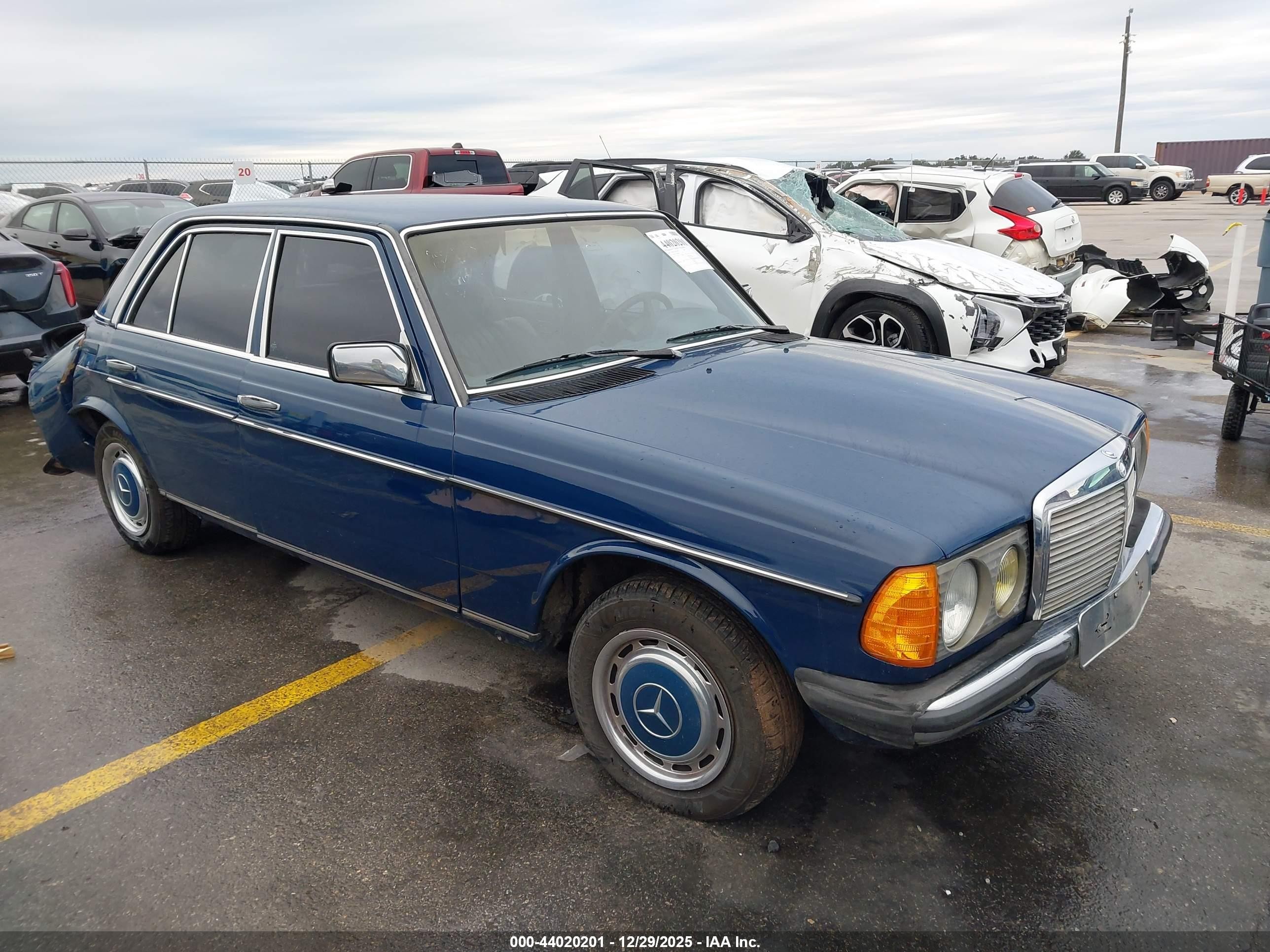 WDB1231301A000294