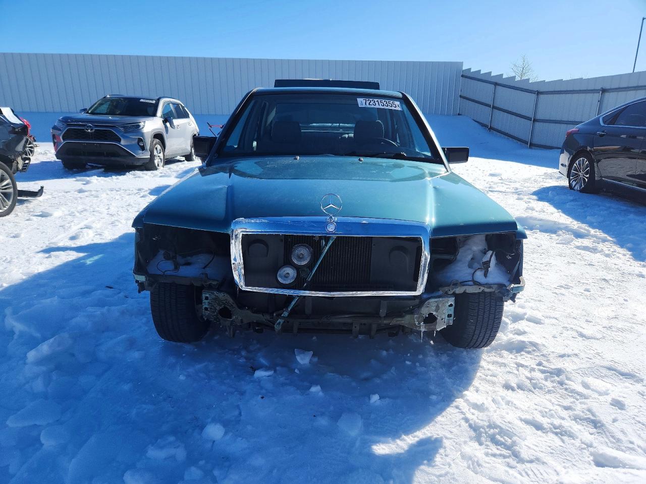 1985 Mercedes-benz 190 E Бирюзовый vin: WDB2010241A188921