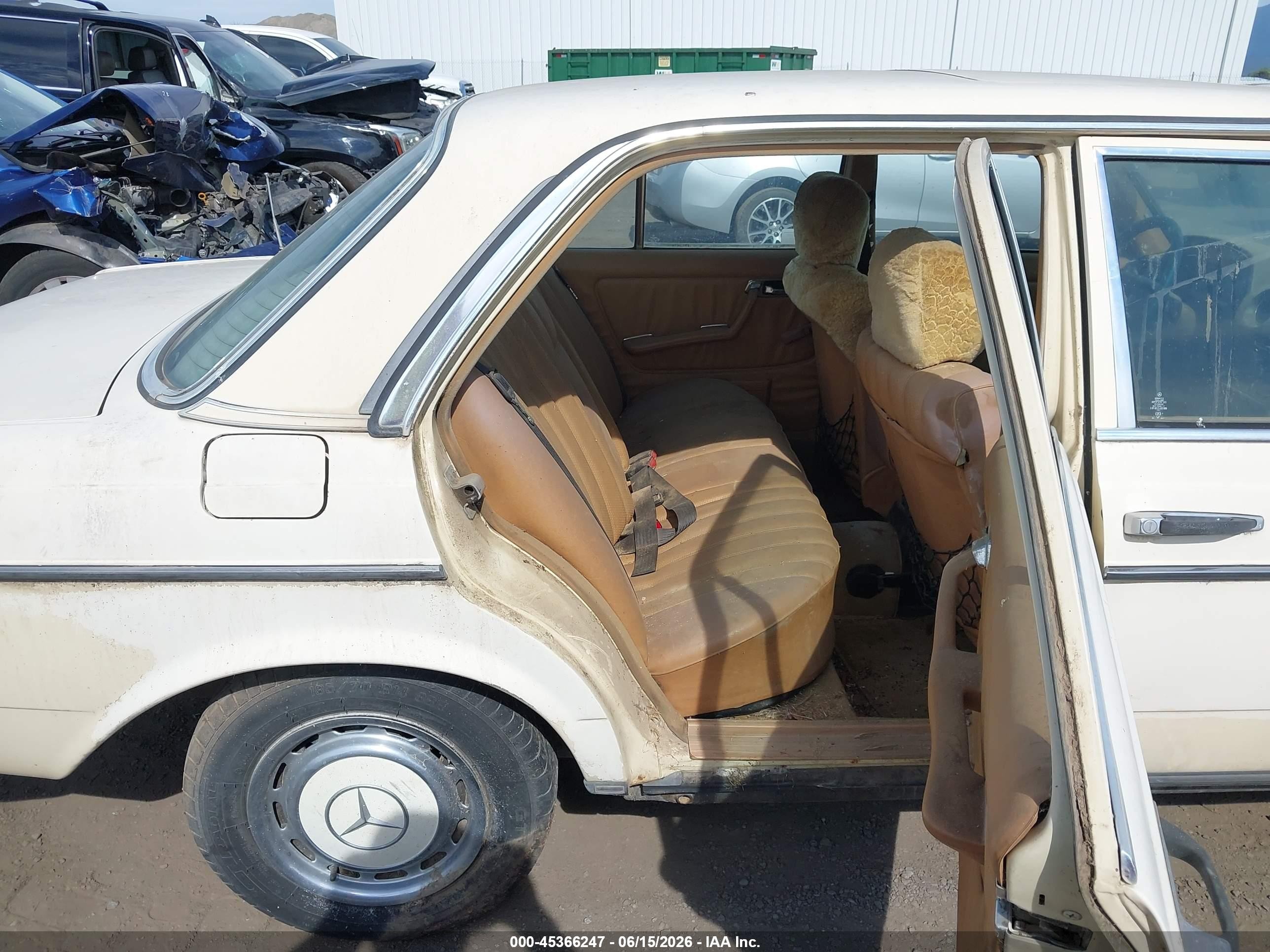 1983 Mercedes-benz 240 D Beige vin: WDBAB23A0DB390329
