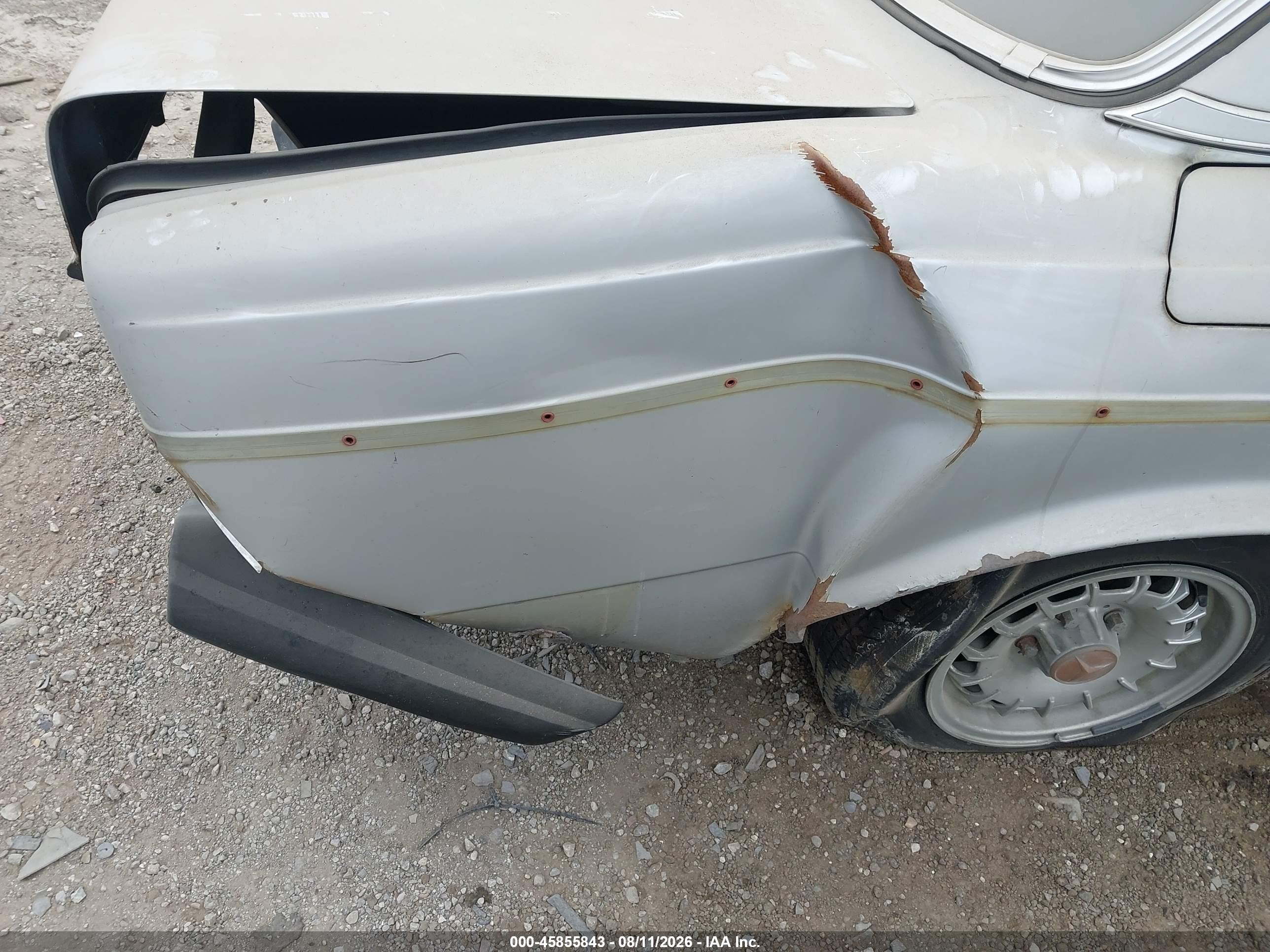 1981 Mercedes-benz 300 D Серебряный vin: WDBAB30A9BB223572