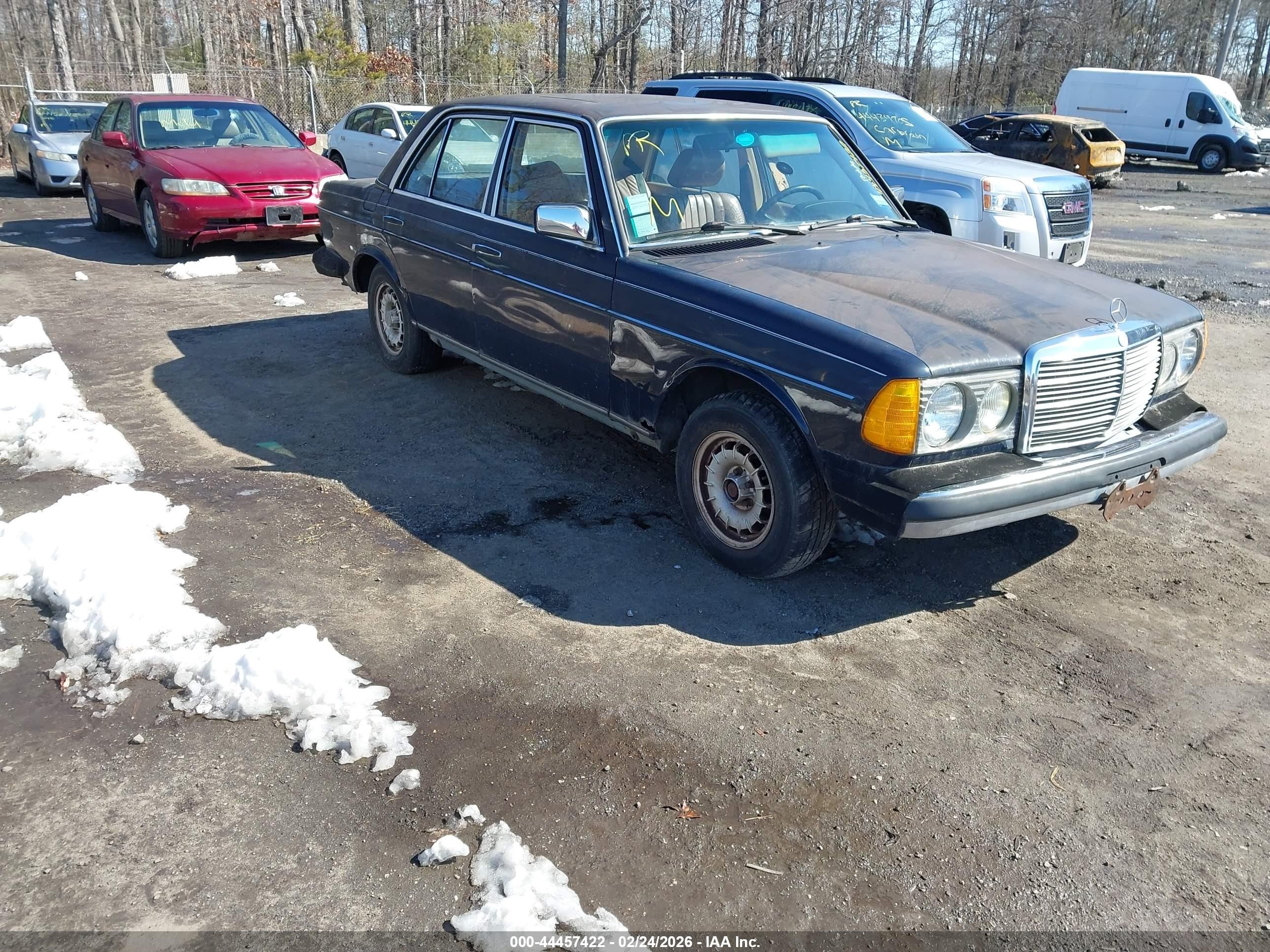 1984 Mercedes-benz 300 Dt Синий vin: WDBAB33A1EA069588