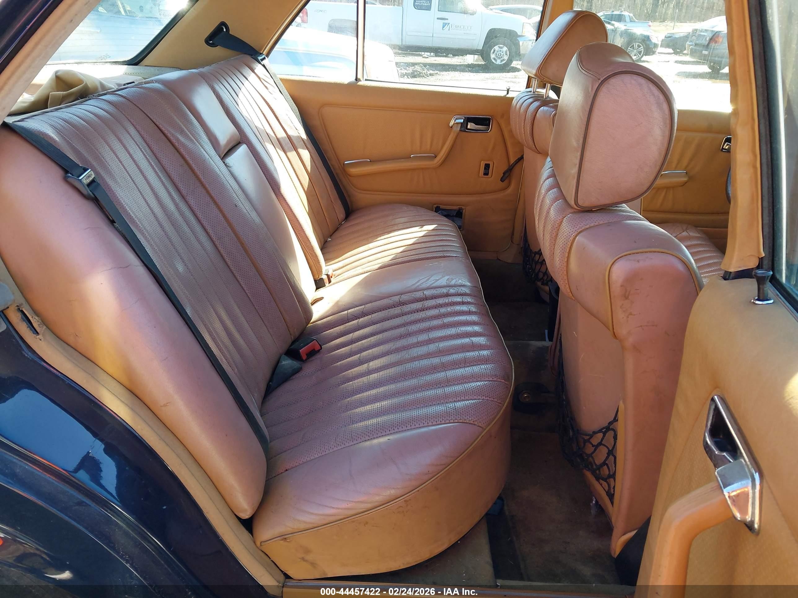 1984 Mercedes-benz 300 Dt Blue vin: WDBAB33A1EA069588