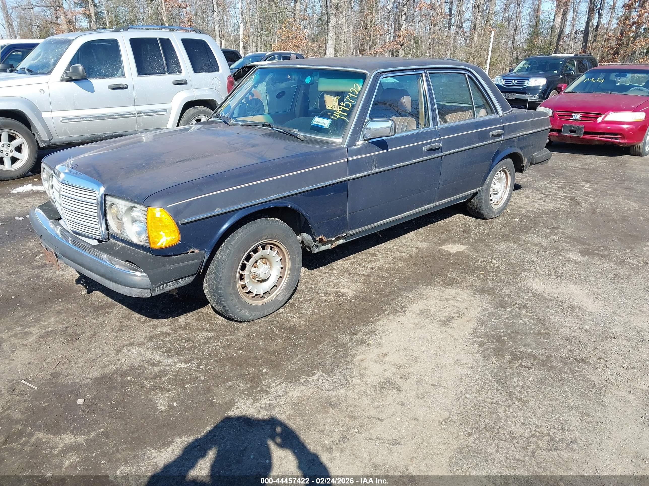 1984 Mercedes-benz 300 Dt Blue vin: WDBAB33A1EA069588