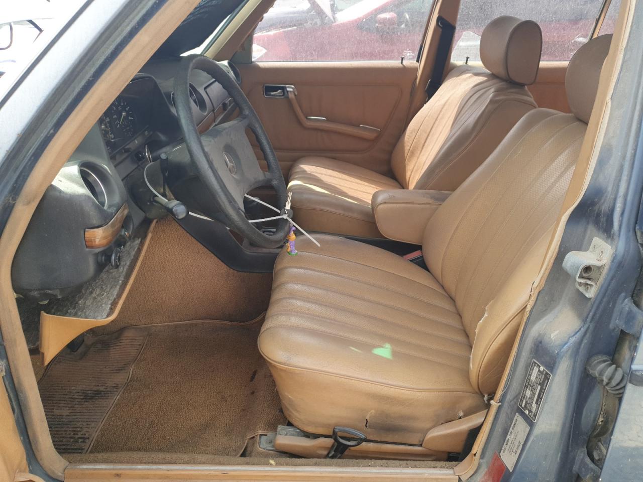 1982 Mercedes-benz 300 Dt Blue vin: WDBAB33A2CB000769