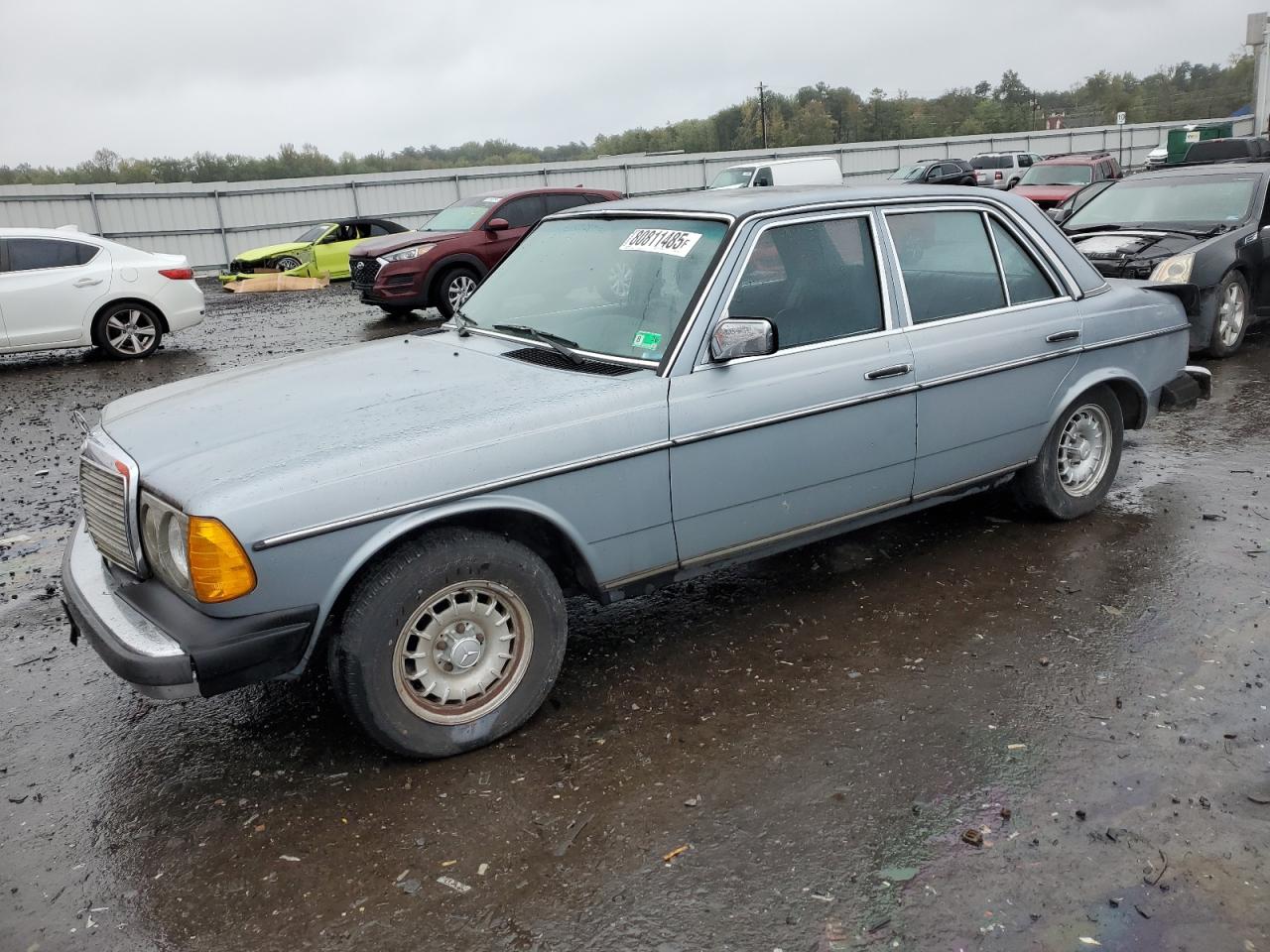 1984 Mercedes-benz 300 Dt Серый vin: WDBAB33A2EA141026