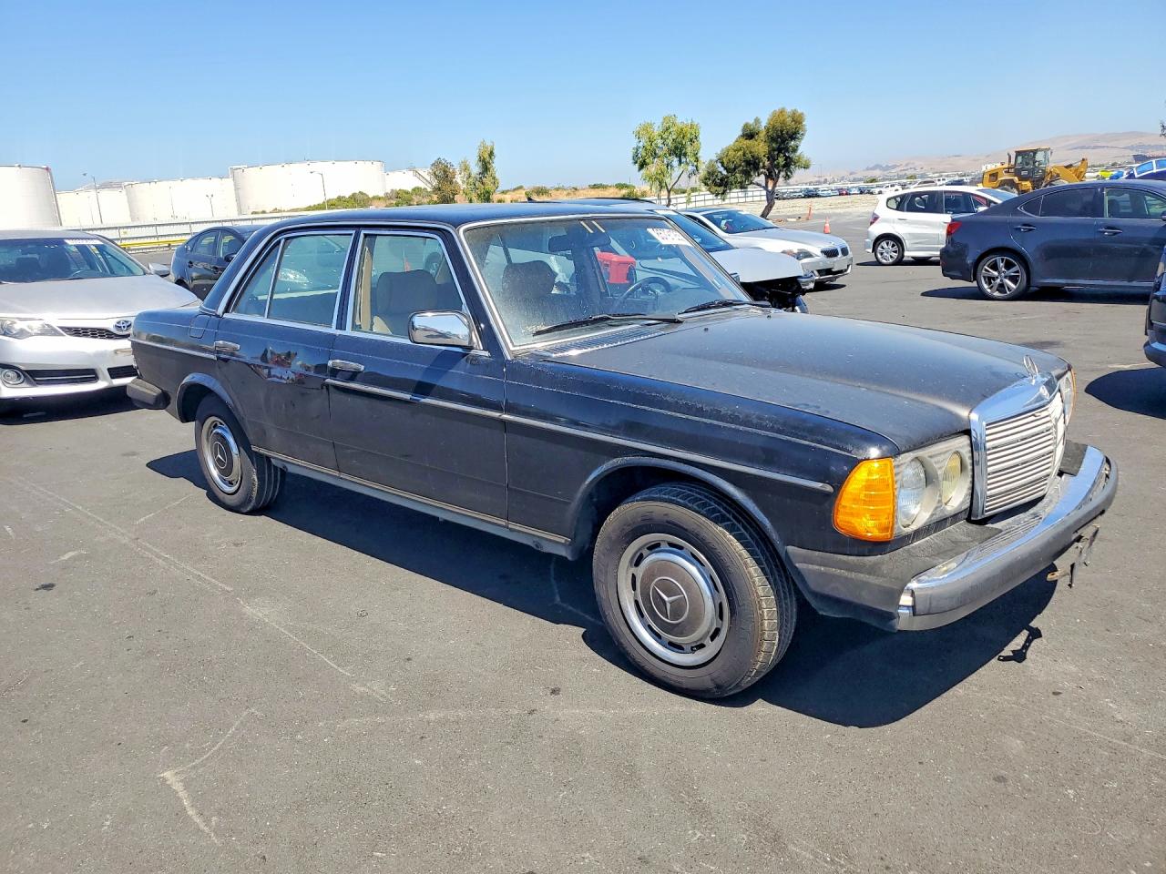 1982 Mercedes-benz 300 Dt Black vin: WDBAB33A3CB013238