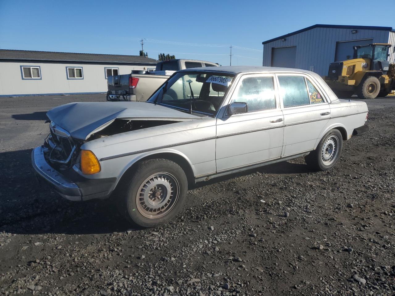 1983 Mercedes-benz 300 Dt Silver vin: WDBAB33A5DB024470