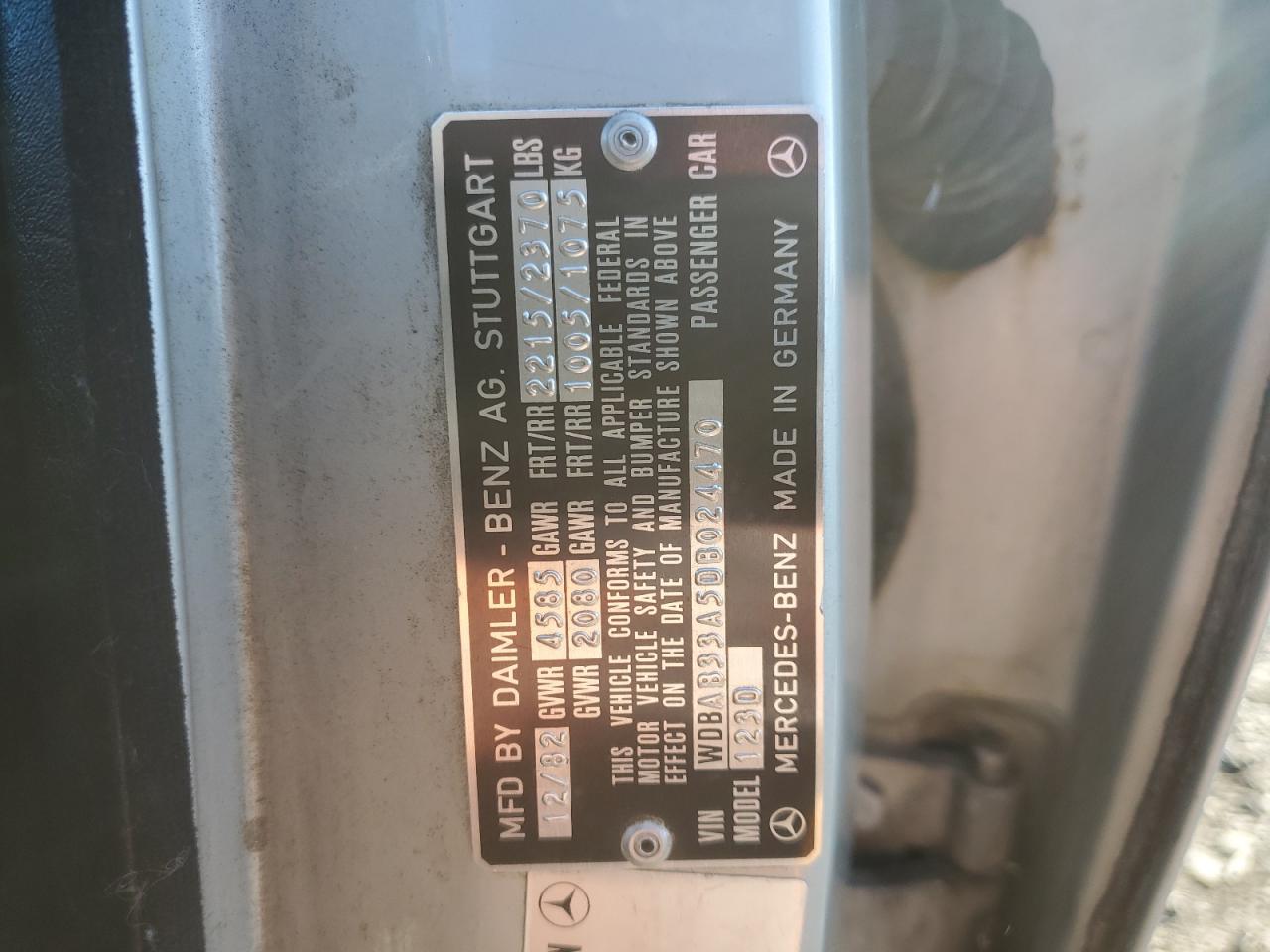 1983 Mercedes-benz 300 Dt Silver vin: WDBAB33A5DB024470