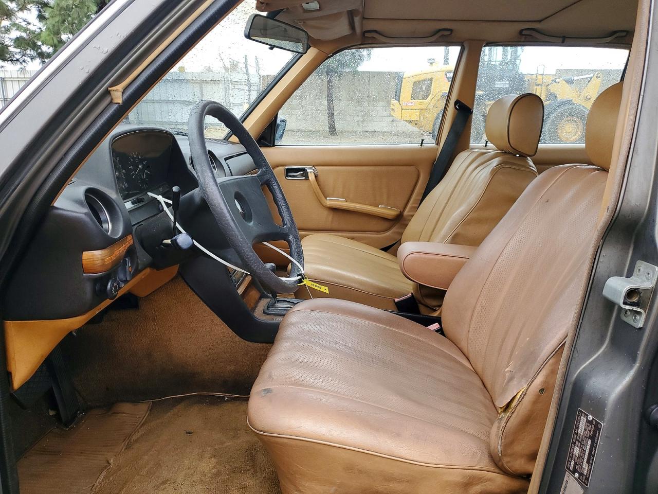 1982 Mercedes-benz 300 Dt Gray vin: WDBAB33A9CB002616