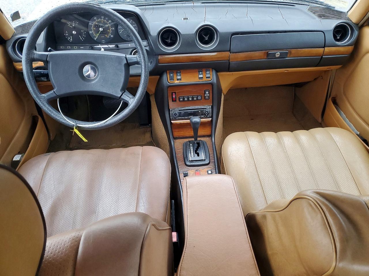1982 Mercedes-benz 300 Dt Gray vin: WDBAB33A9CB002616