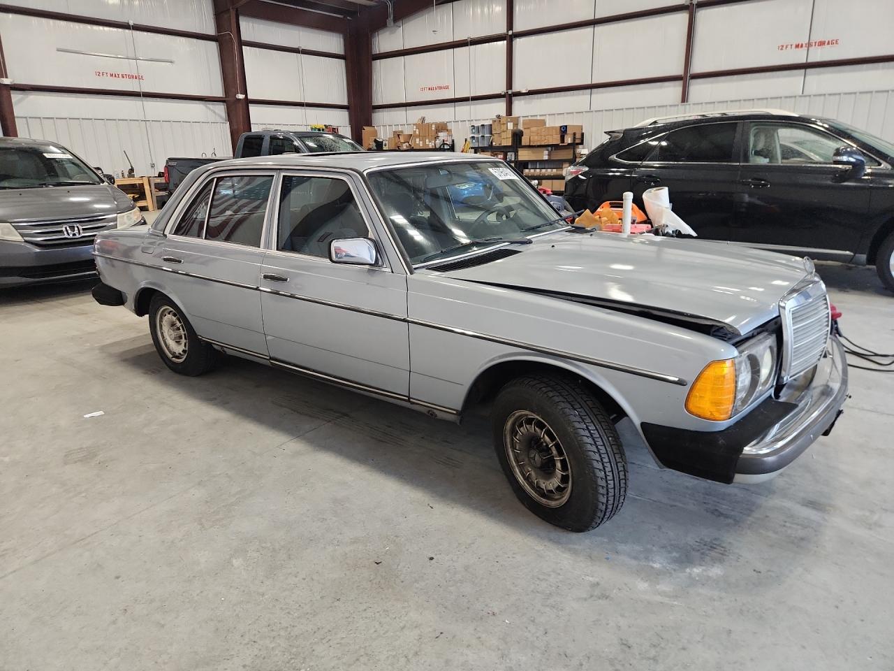 1984 Mercedes-benz 300 Dt Gray vin: WDBAB33A9EA091015