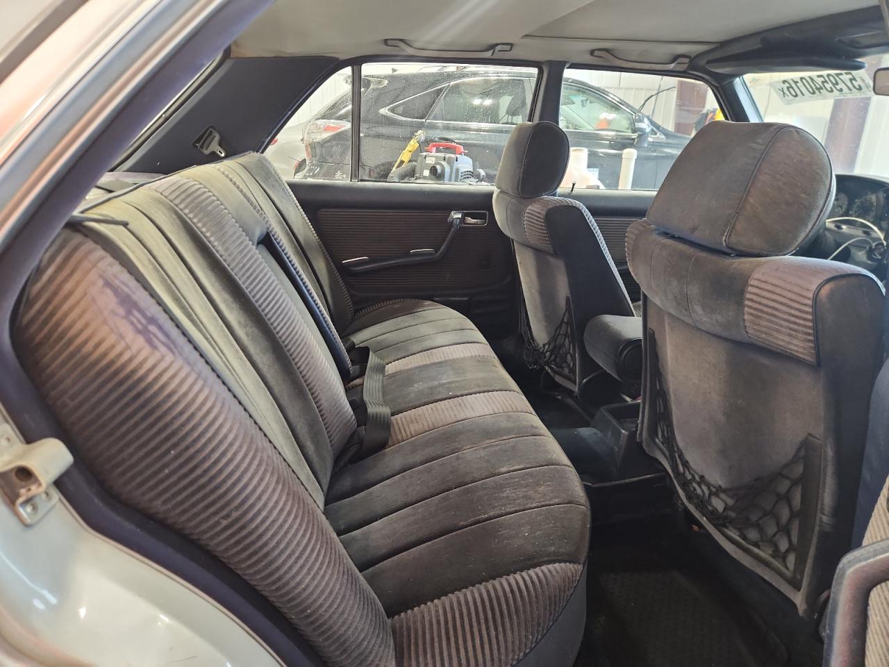 1984 Mercedes-benz 300 Dt Gray vin: WDBAB33A9EA091015
